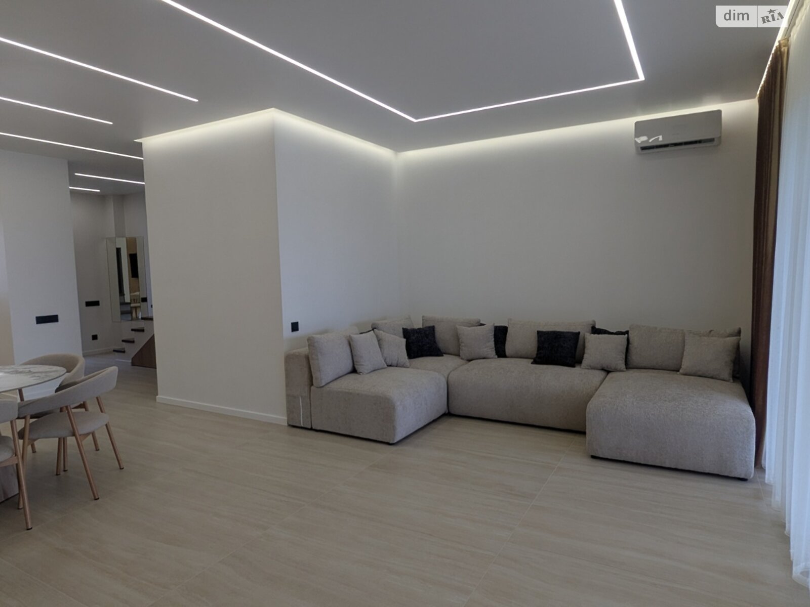 двоповерховий таунхаус, 123 кв. м, цегла. Продаж у Сторожниці фото 1 двоповерховий таунхаус, 123 кв. м, цегла. Продаж у Сторожниці фото 1