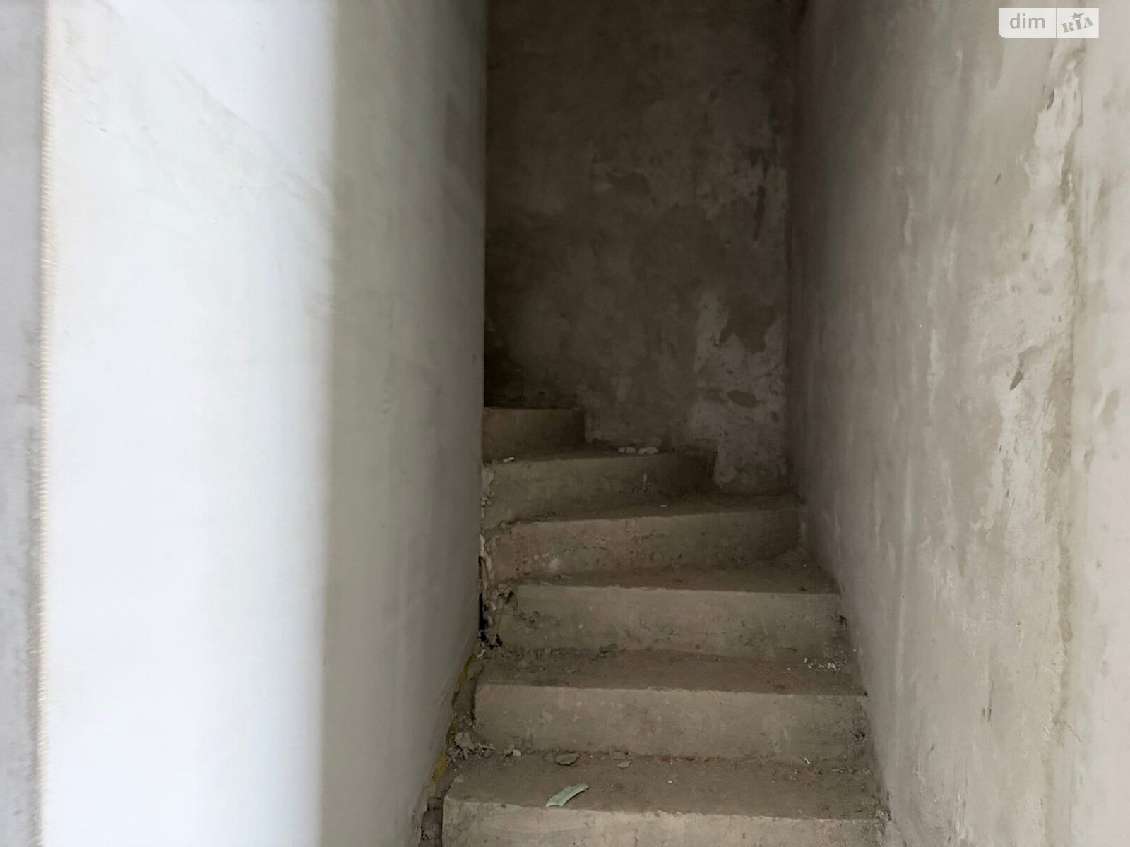 двухэтажный таунхаус, 115 кв. м, кирпич. Продажа в Сторожнице фото 1