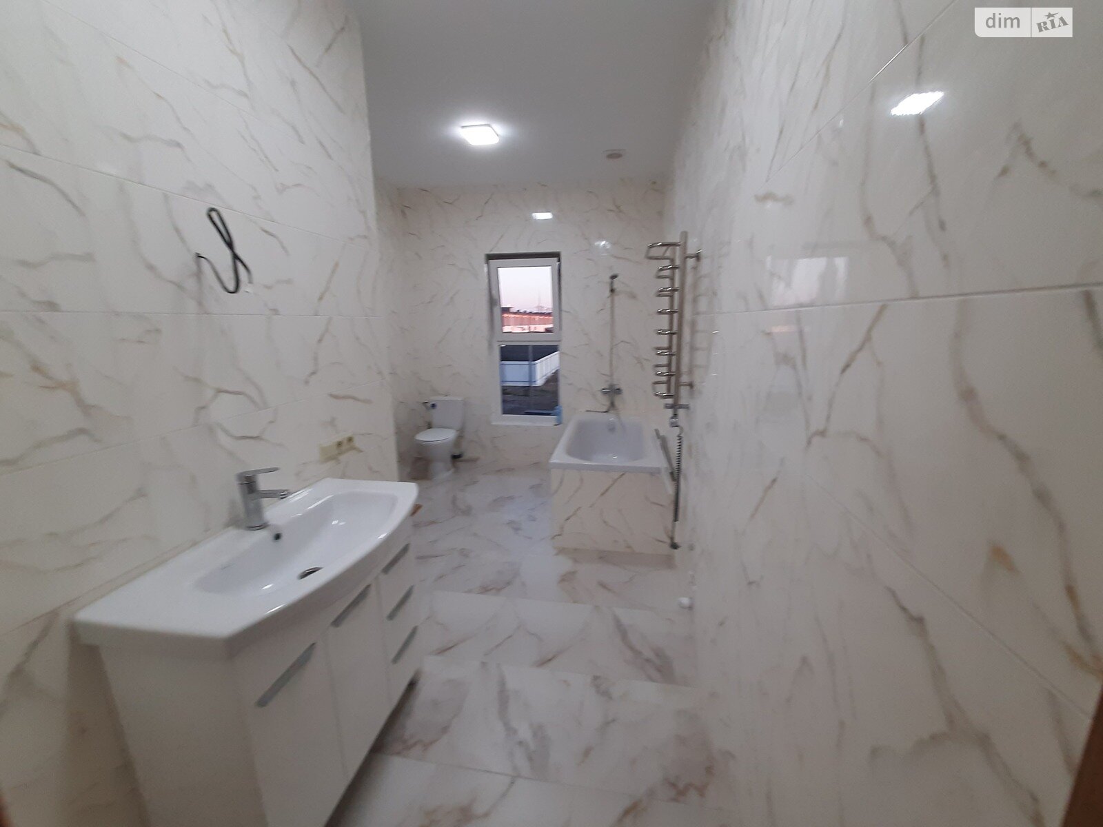 двоповерховий таунхаус, 135 кв. м, цегла. Продаж у Сторожниці фото 1 двоповерховий таунхаус, 135 кв. м, цегла. Продаж у Сторожниці фото 1