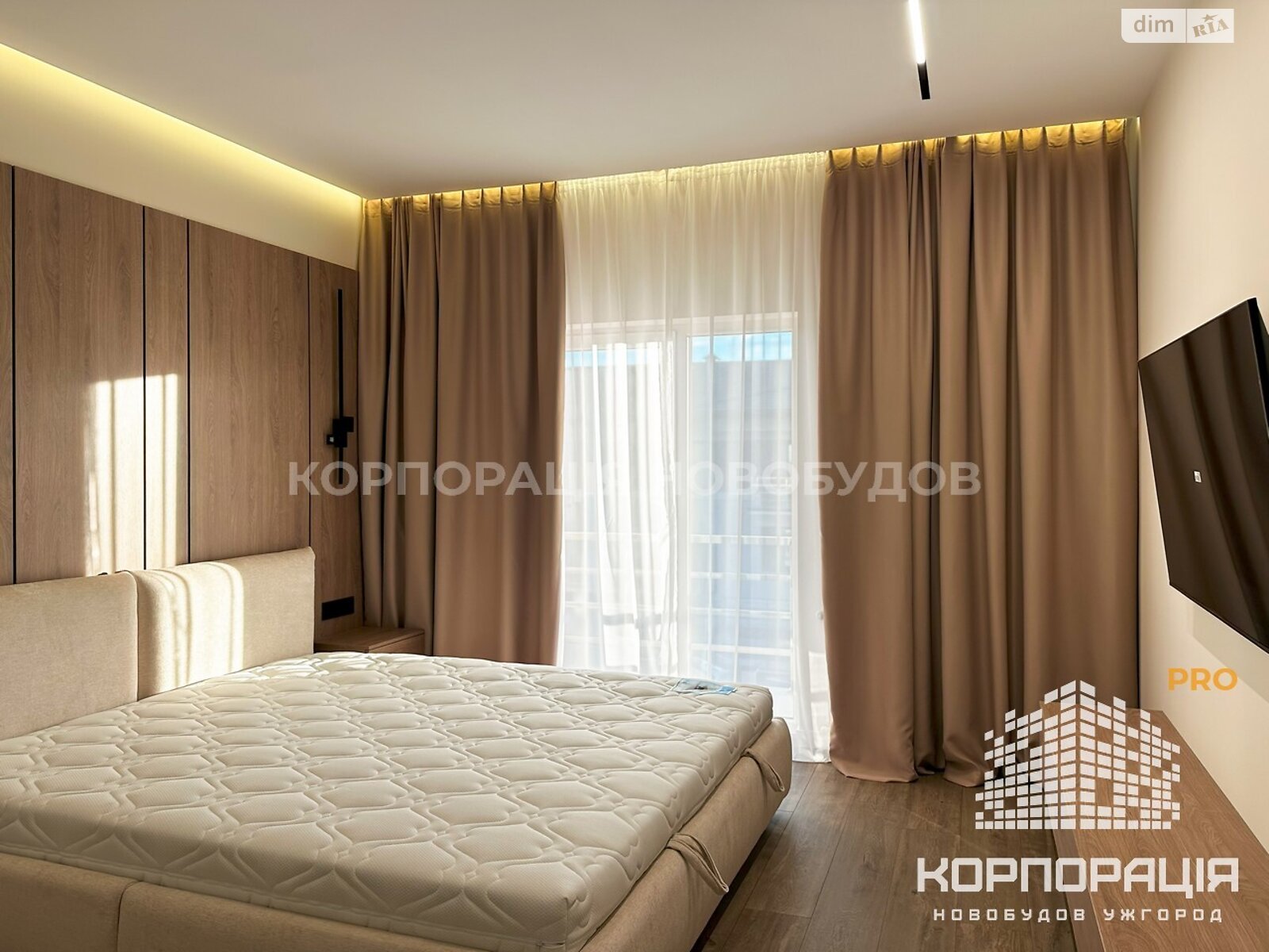 двухэтажный таунхаус, 145 кв. м, кирпич. Продажа в Сторожнице фото 1 двухэтажный таунхаус, 145 кв. м, кирпич. Продажа в Сторожнице фото 1