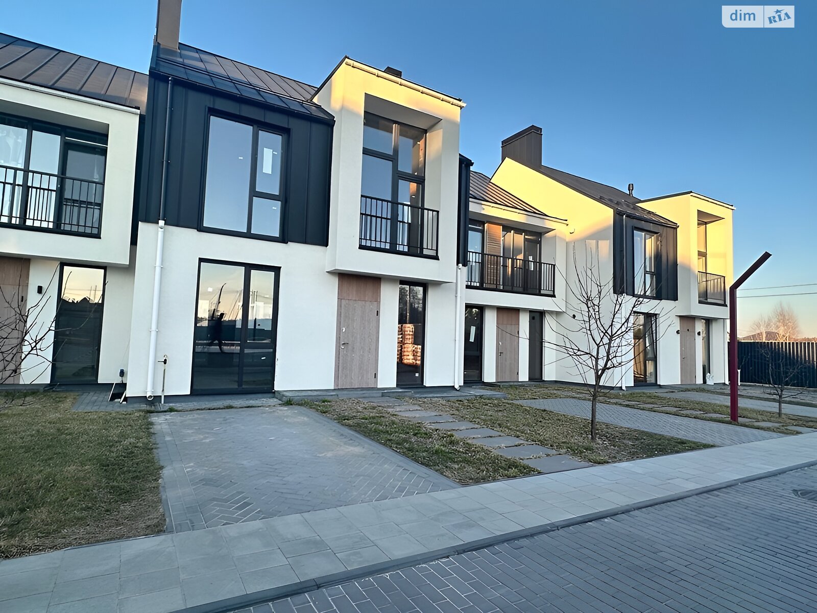 двоповерховий таунхаус, 107 кв. м, керамічна цегла. Продаж у Стоянці фото 1 двоповерховий таунхаус, 107 кв. м, керамічна цегла. Продаж у Стоянці фото 1