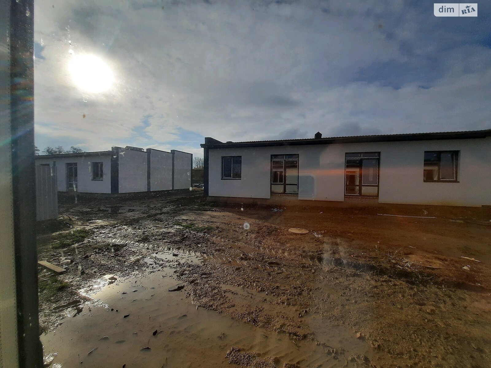 одноэтажный таунхаус, 80 кв. м, кирпич. Продажа в Стрижавке фото 1