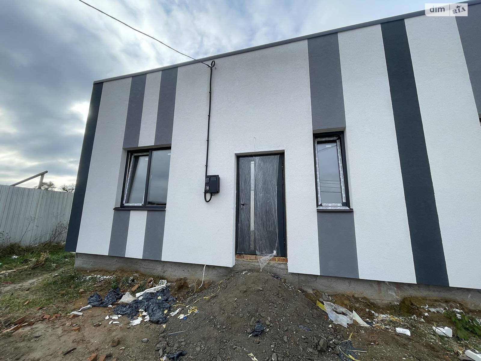 одноэтажный таунхаус, 80 кв. м, кирпич. Продажа в Стрижавке фото 1