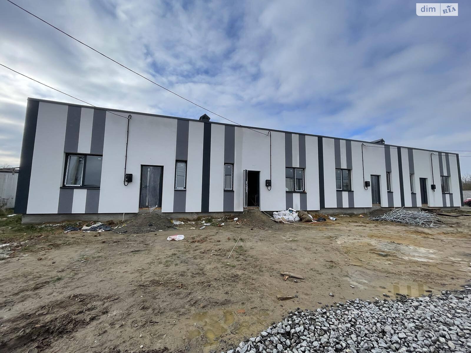 одноэтажный таунхаус, 80 кв. м, кирпич. Продажа в Стрижавке фото 1