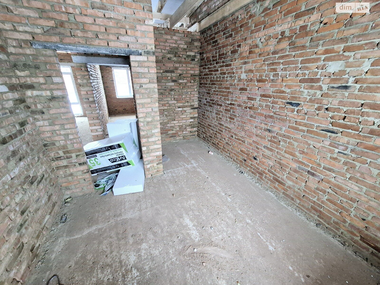 одноэтажный таунхаус, 70 кв. м, кирпич. Продажа в Стрижавке фото 1