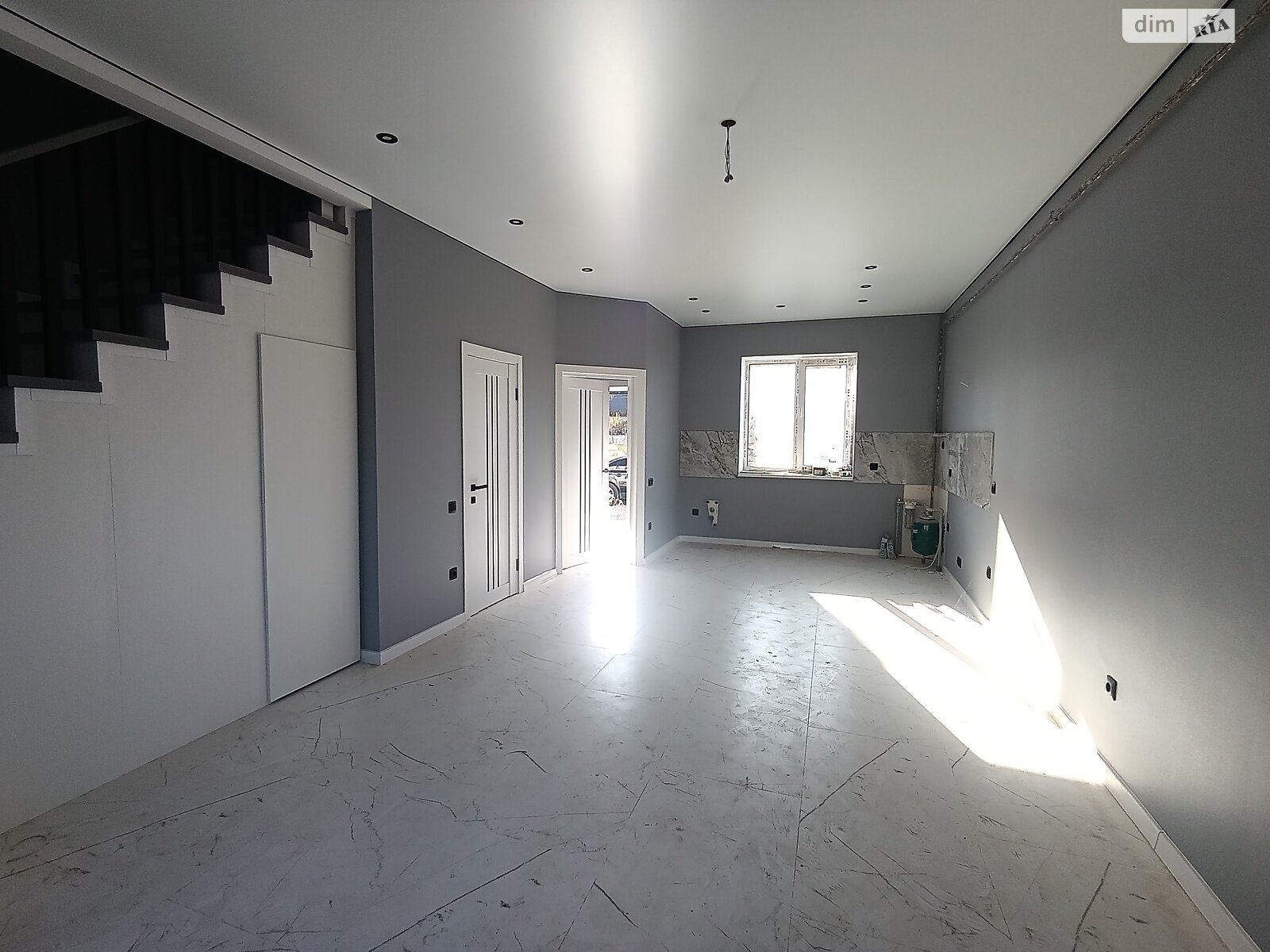 двухэтажный таунхаус, 70 кв. м, кирпич. Продажа в Стрижавке фото 1 двухэтажный таунхаус, 70 кв. м, кирпич. Продажа в Стрижавке фото 1