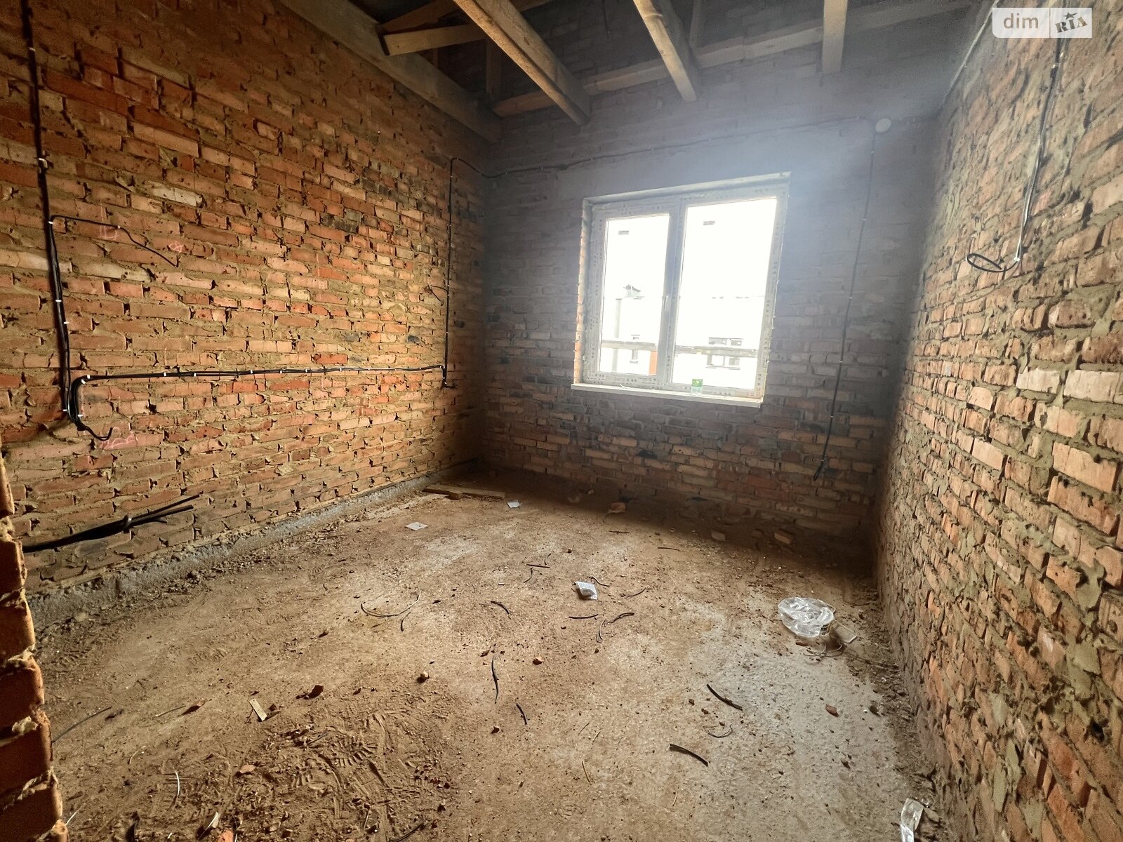 одноповерховий таунхаус, 80 кв. м, кирпич. Продаж у Стрижавці фото 1