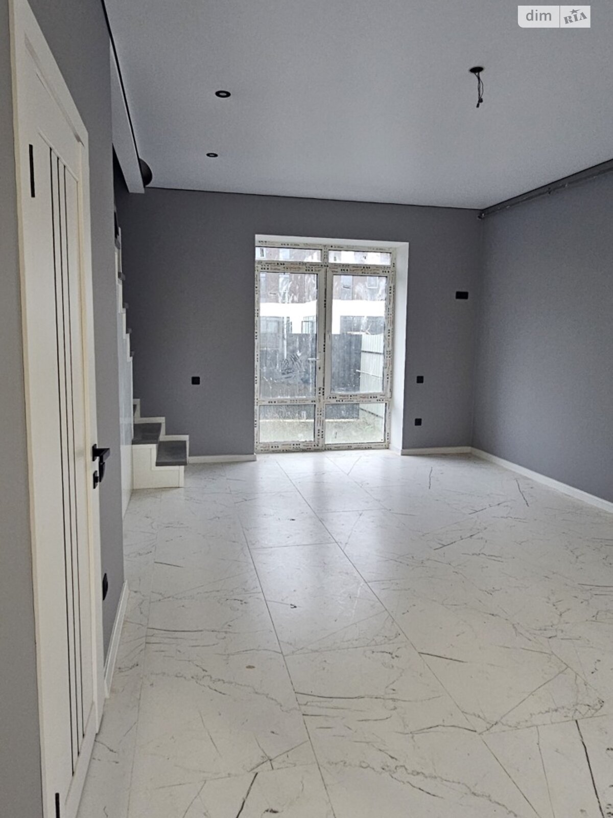 двухэтажный таунхаус, 70 кв. м, кирпич. Продажа в Стрижавке фото 1