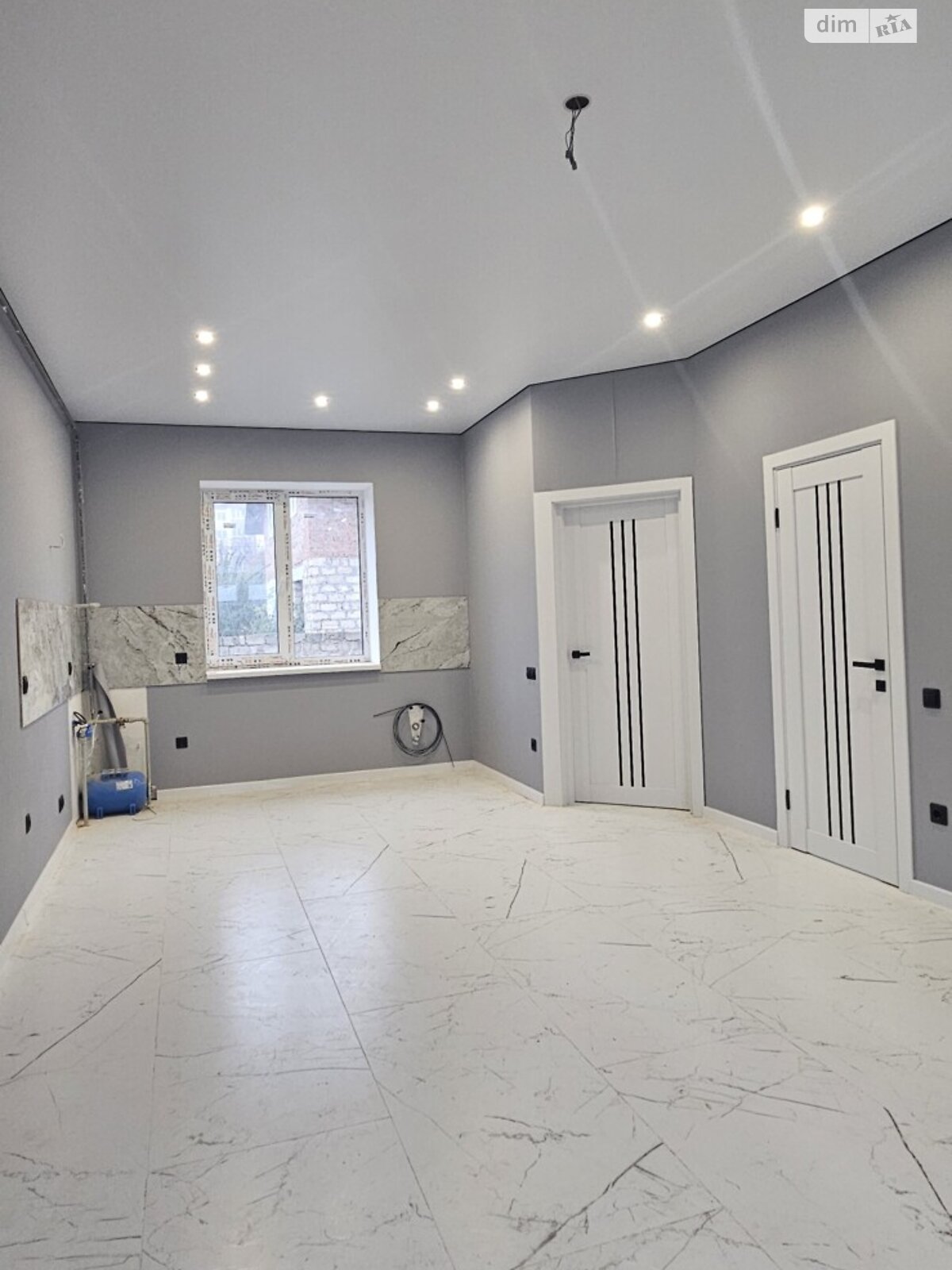 двухэтажный таунхаус, 70 кв. м, кирпич. Продажа в Стрижавке фото 1