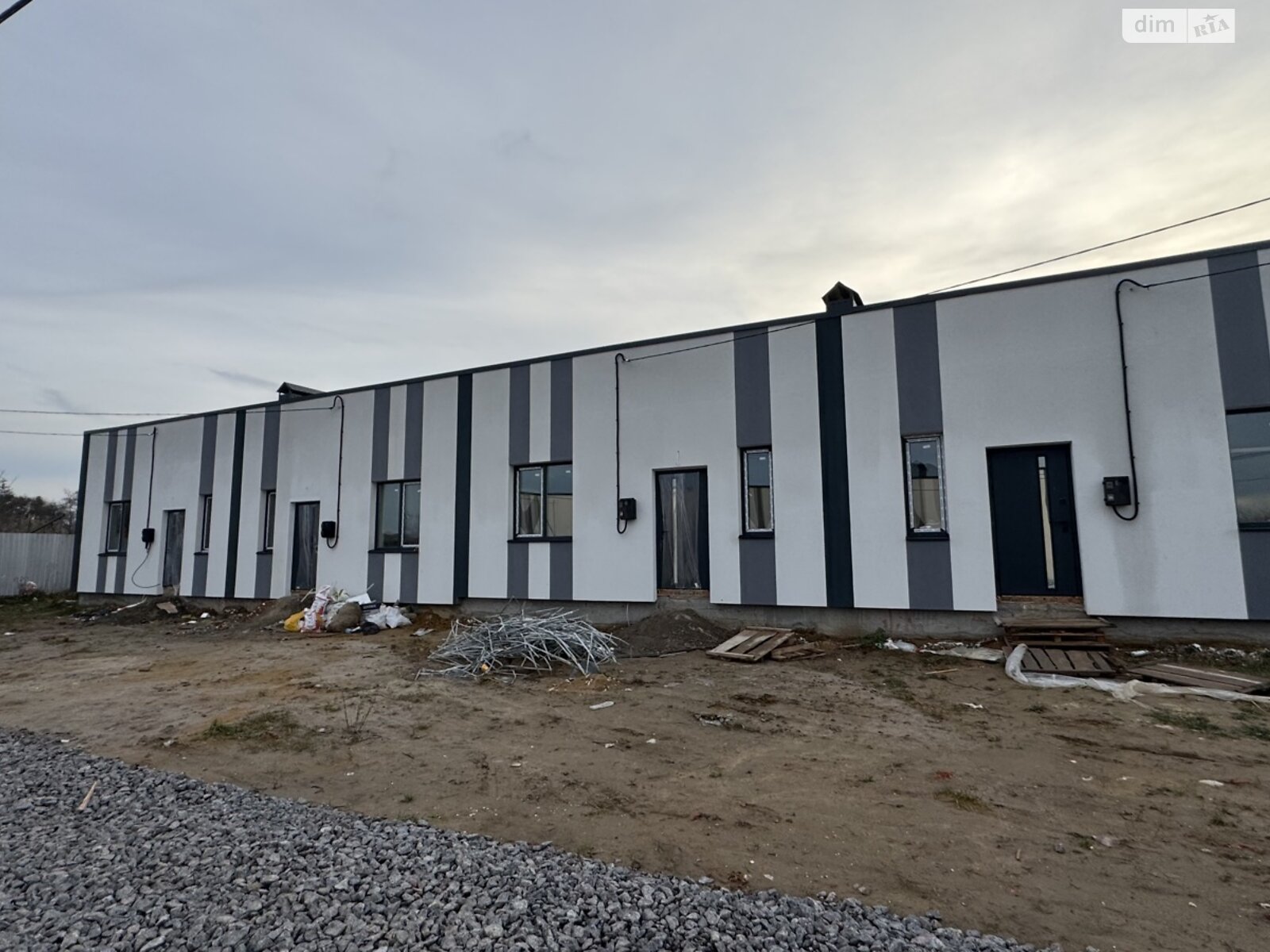 одноэтажный таунхаус, 79 кв. м, кирпич. Продажа в Стрижавке фото 1