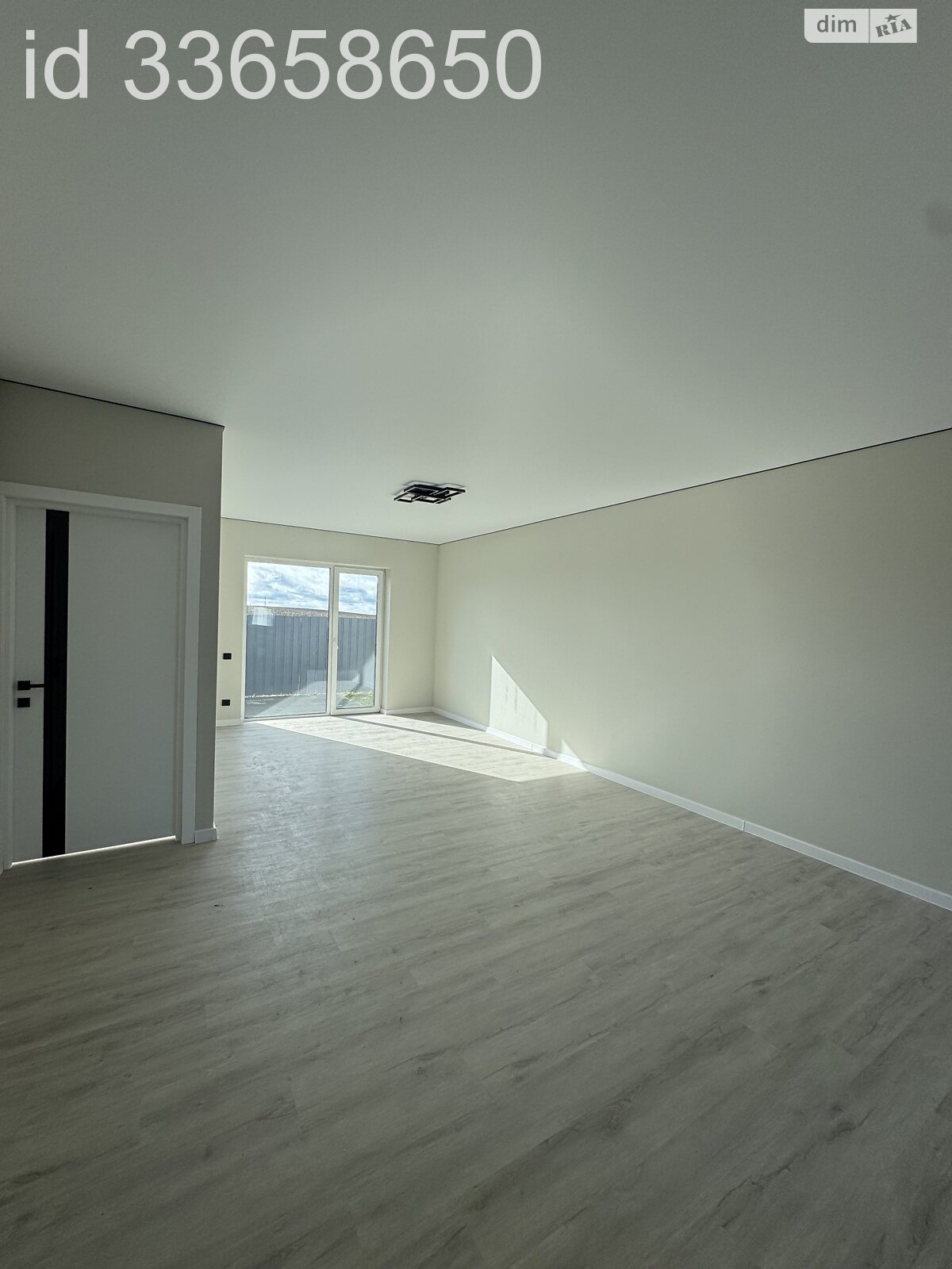 одноповерховий таунхаус, 63.75 кв. м, цегла. Продаж у Струмівці фото 1