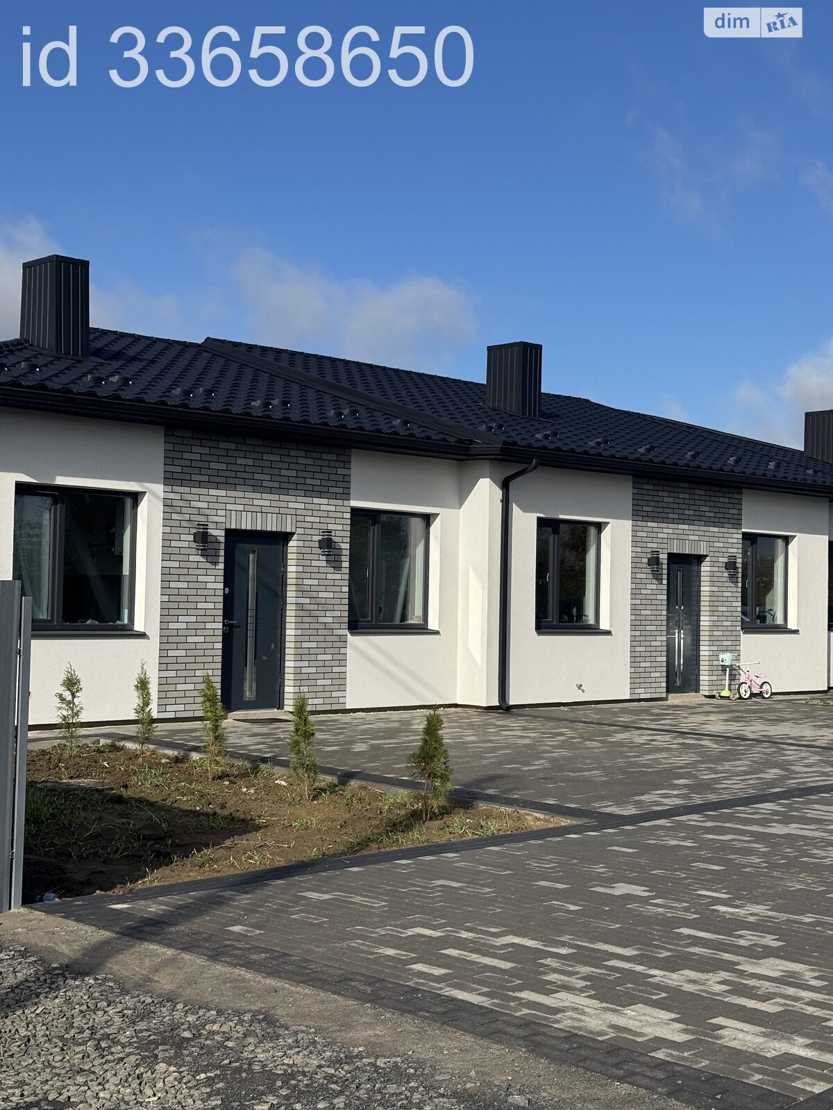 одноповерховий таунхаус, 63.75 кв. м, цегла. Продаж у Струмівці фото 1