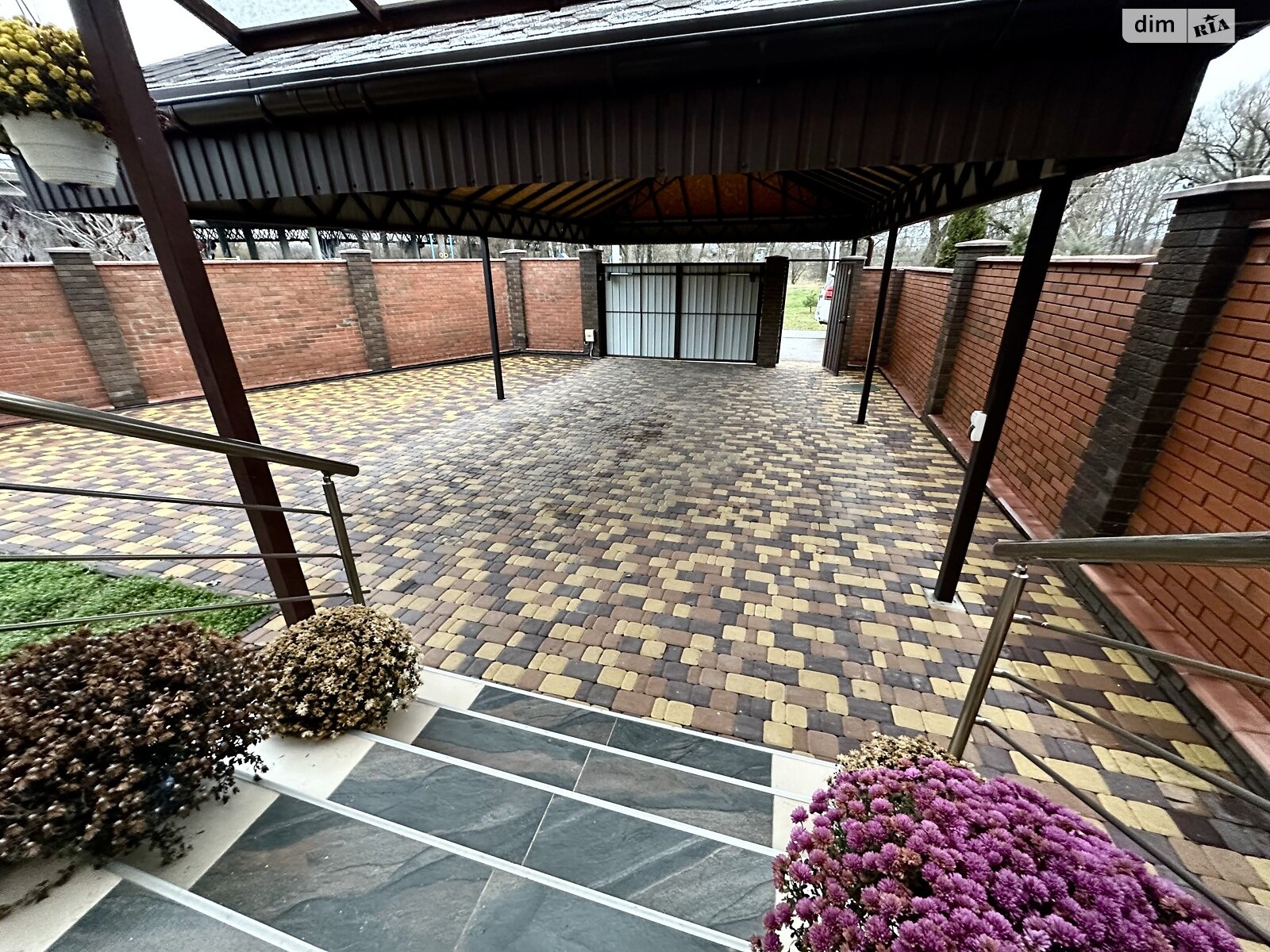 трехэтажный таунхаус, 117.7 кв. м, кирпич. Продажа в Сумах район Барановка фото 1