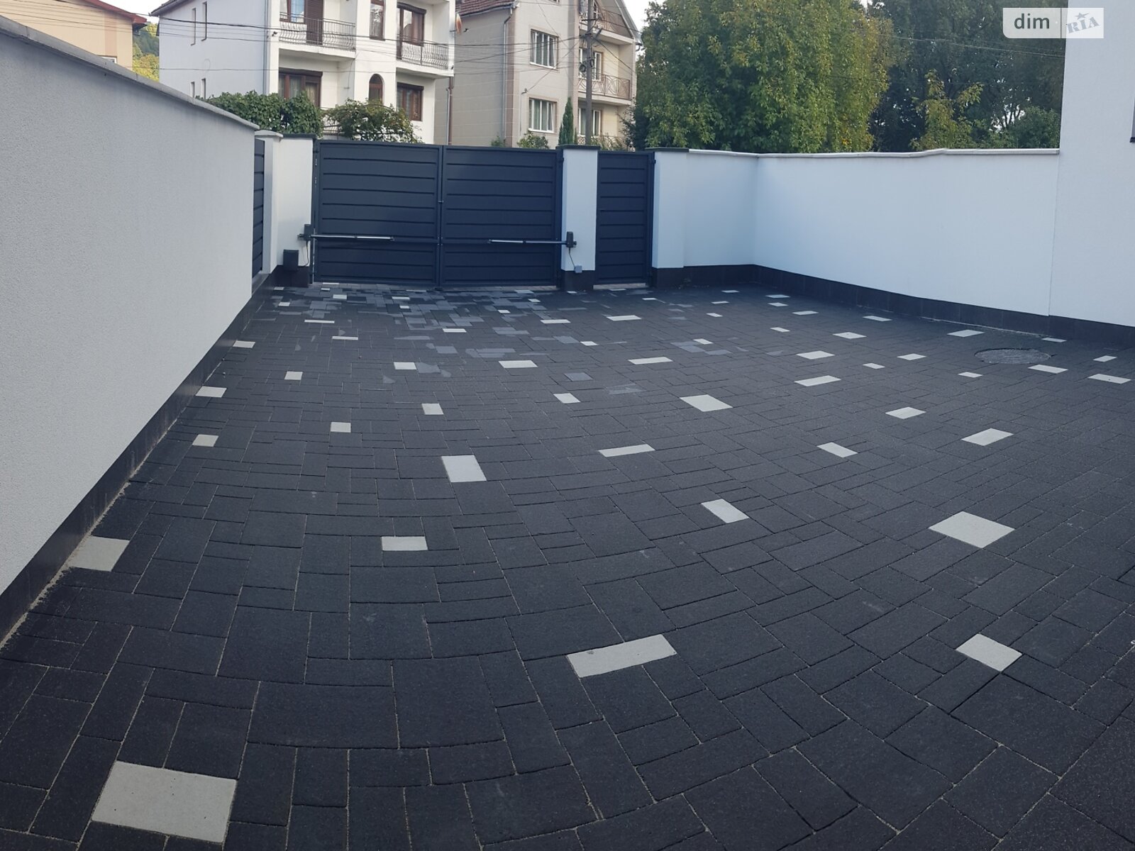 двоповерховий таунхаус, 140 кв. м, кирпич. Продаж в Сваляві, район Свалява фото 1