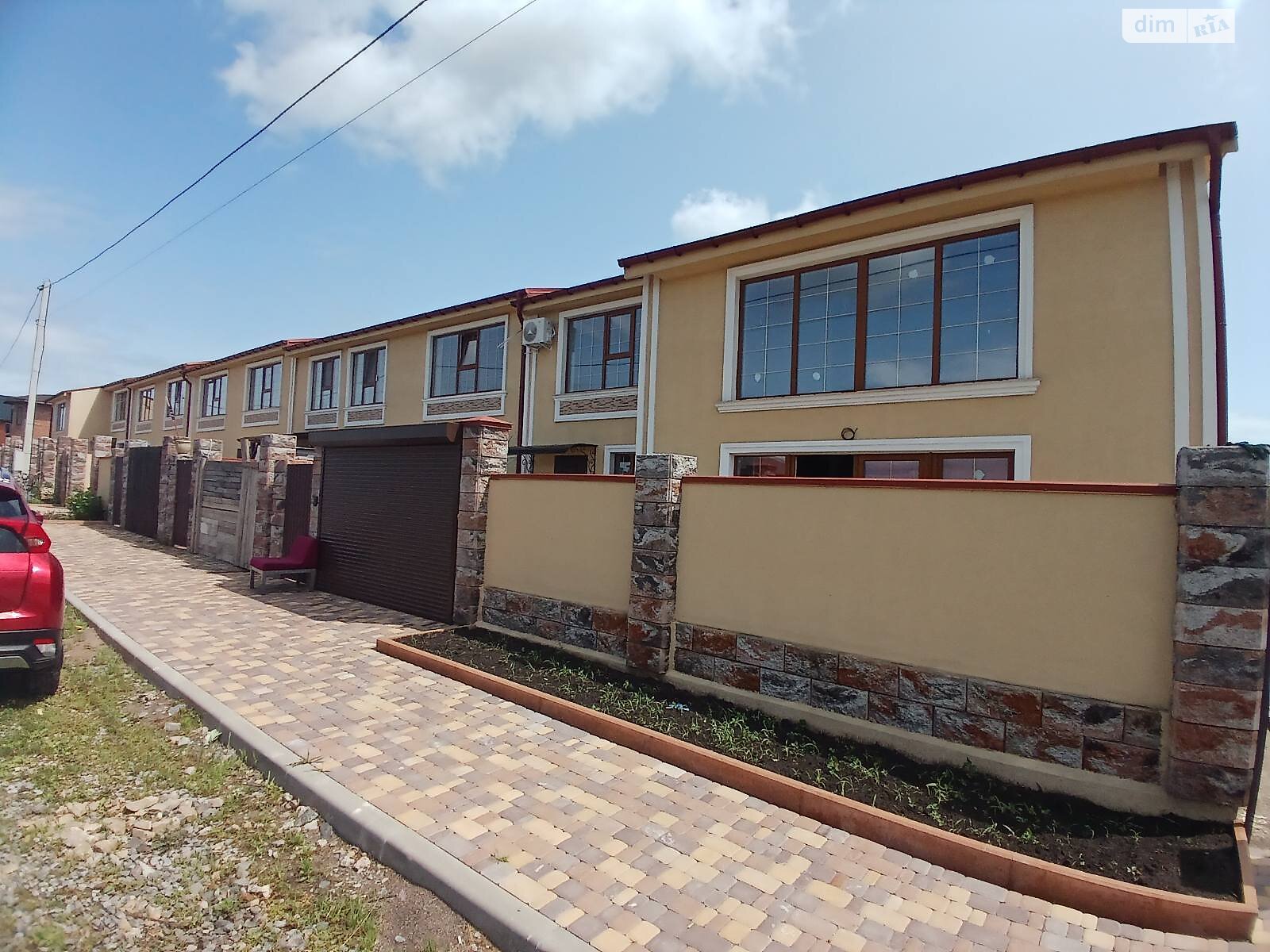 двухэтажный таунхаус, 97 кв. м, газобетон. Продажа в Святопетровское фото 1 двухэтажный таунхаус, 97 кв. м, газобетон. Продажа в Святопетровское фото 1