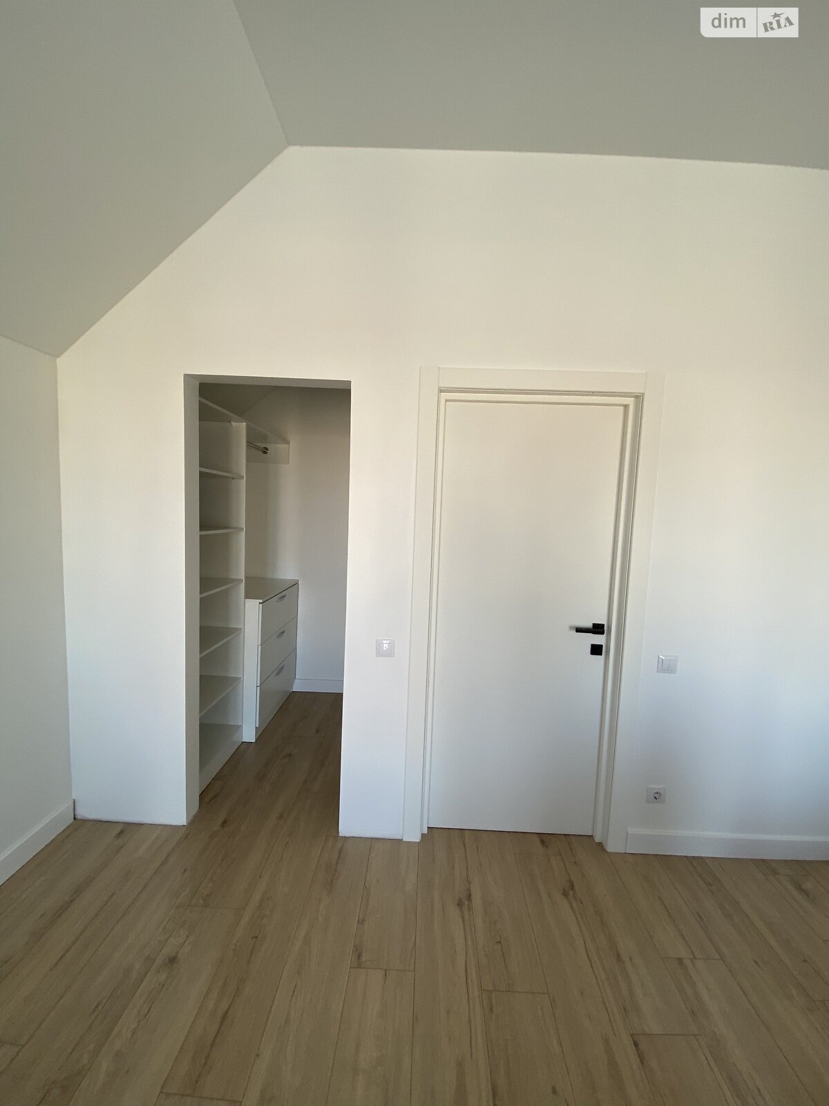 двоповерховий таунхаус, 102 кв. м, газобетон. Продаж у Святопетрівське фото 1 двоповерховий таунхаус, 102 кв. м, газобетон. Продаж у Святопетрівське фото 1