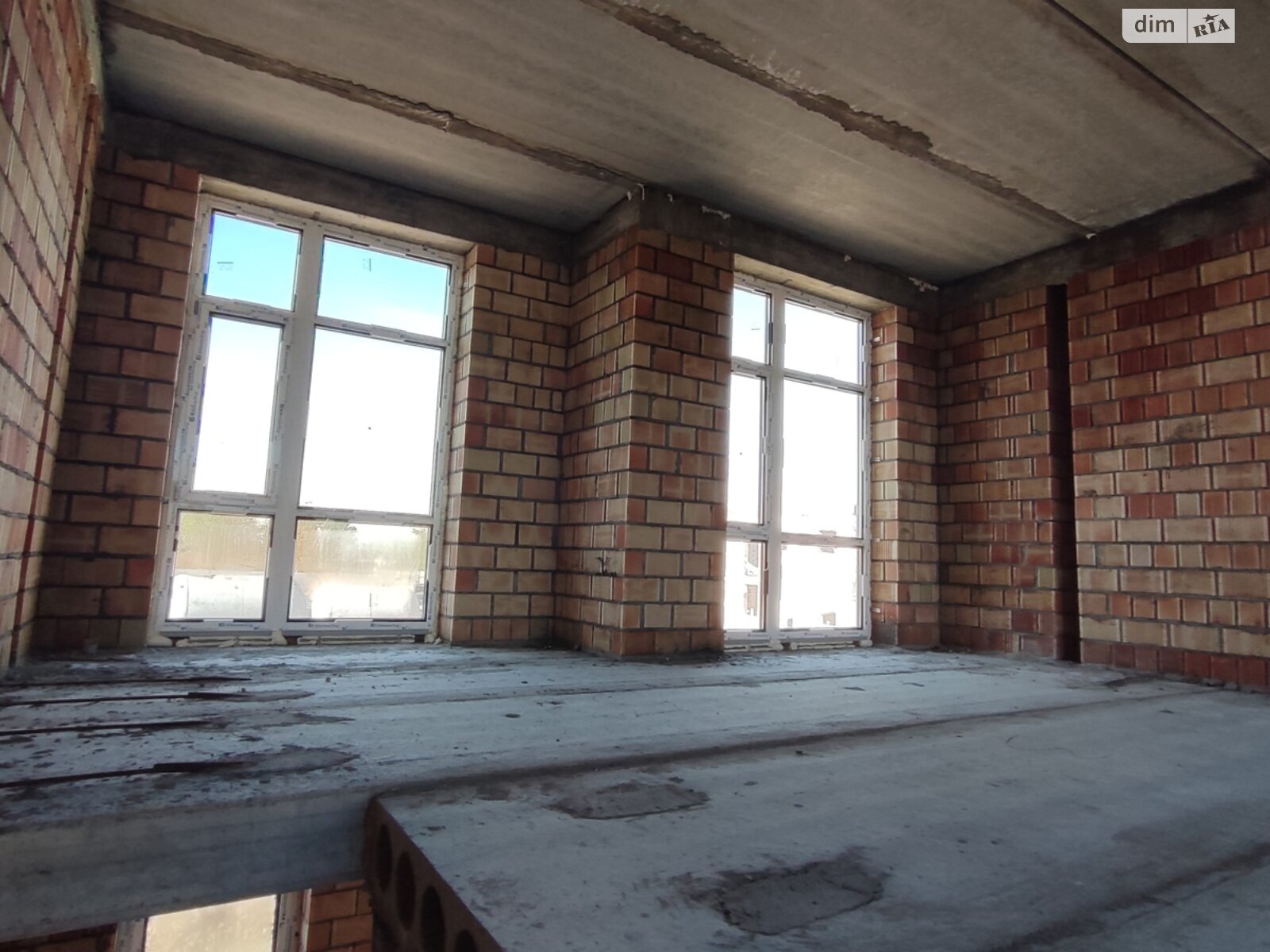 двухэтажный таунхаус, 103 кв. м, кирпич. Продажа в Таирово фото 1 двухэтажный таунхаус, 103 кв. м, кирпич. Продажа в Таирово фото 1