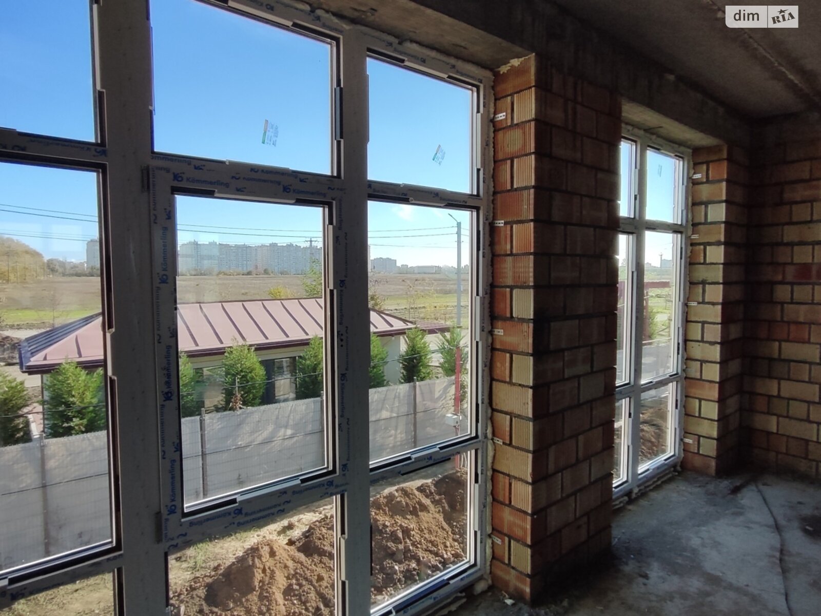 двухэтажный таунхаус, 103 кв. м, кирпич. Продажа в Таирово фото 1 двухэтажный таунхаус, 103 кв. м, кирпич. Продажа в Таирово фото 1