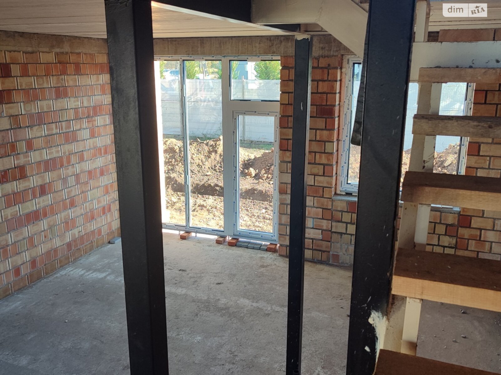 двухэтажный таунхаус, 103 кв. м, кирпич. Продажа в Таирово фото 1 двухэтажный таунхаус, 103 кв. м, кирпич. Продажа в Таирово фото 1