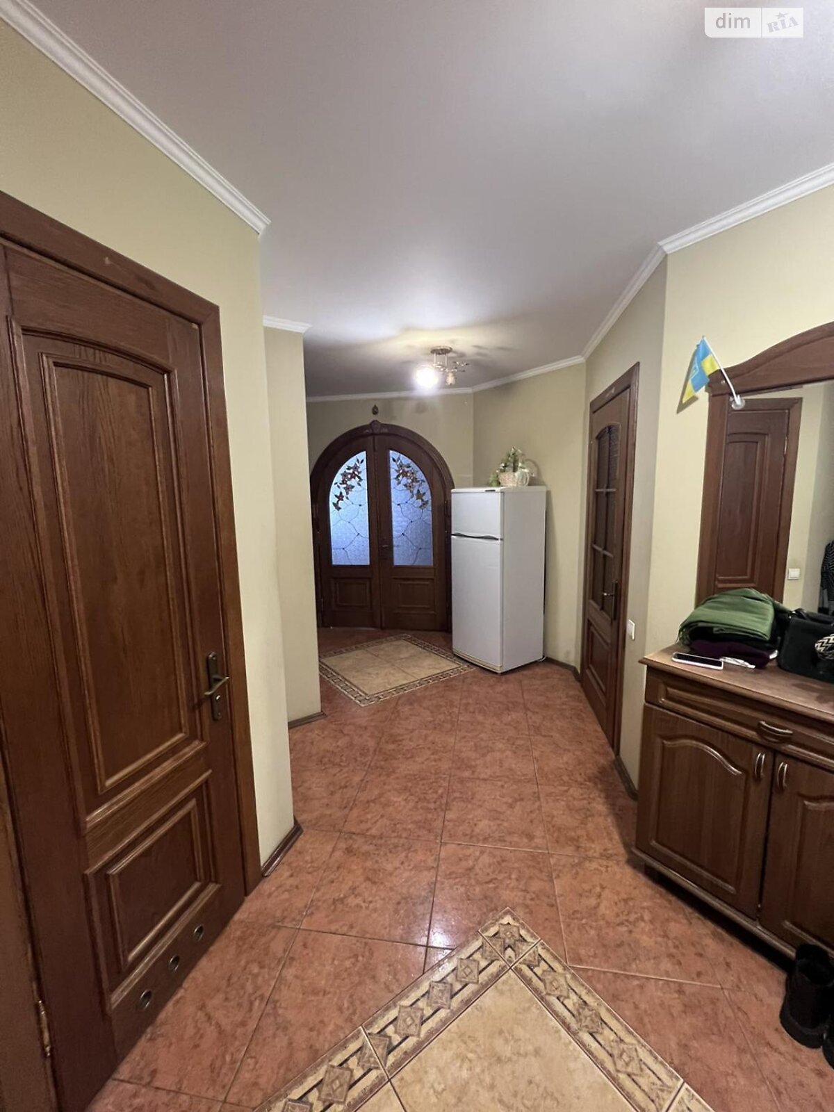 трехэтажный таунхаус, 337.6 кв. м, кирпич. Продажа в Тернополе район Канада фото 1 трехэтажный таунхаус, 337.6 кв. м, кирпич. Продажа в Тернополе район Канада фото 1