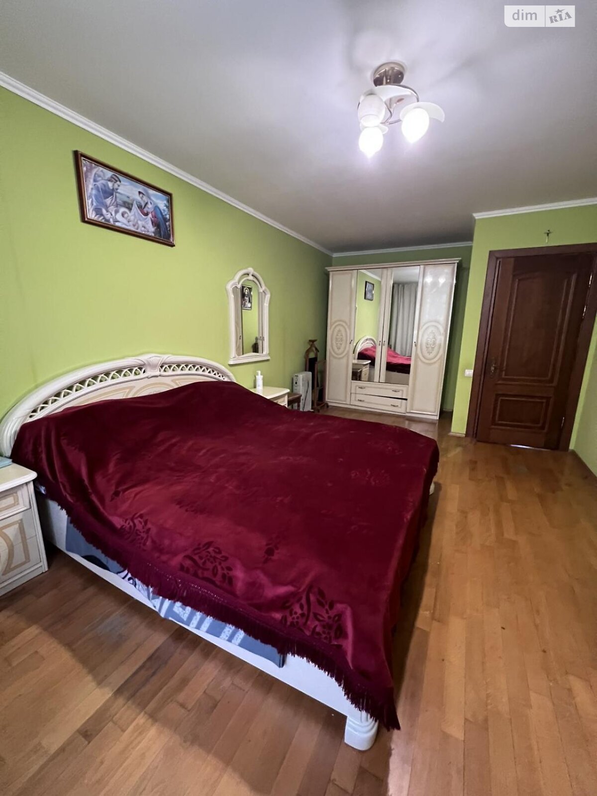 трехэтажный таунхаус, 337.6 кв. м, кирпич. Продажа в Тернополе район Канада фото 1 трехэтажный таунхаус, 337.6 кв. м, кирпич. Продажа в Тернополе район Канада фото 1