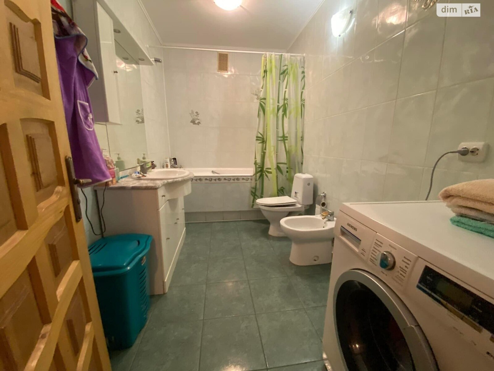 трехэтажный таунхаус, 265 кв. м, кирпич. Продажа в Тернополе район Канада фото 1 трехэтажный таунхаус, 265 кв. м, кирпич. Продажа в Тернополе район Канада фото 1