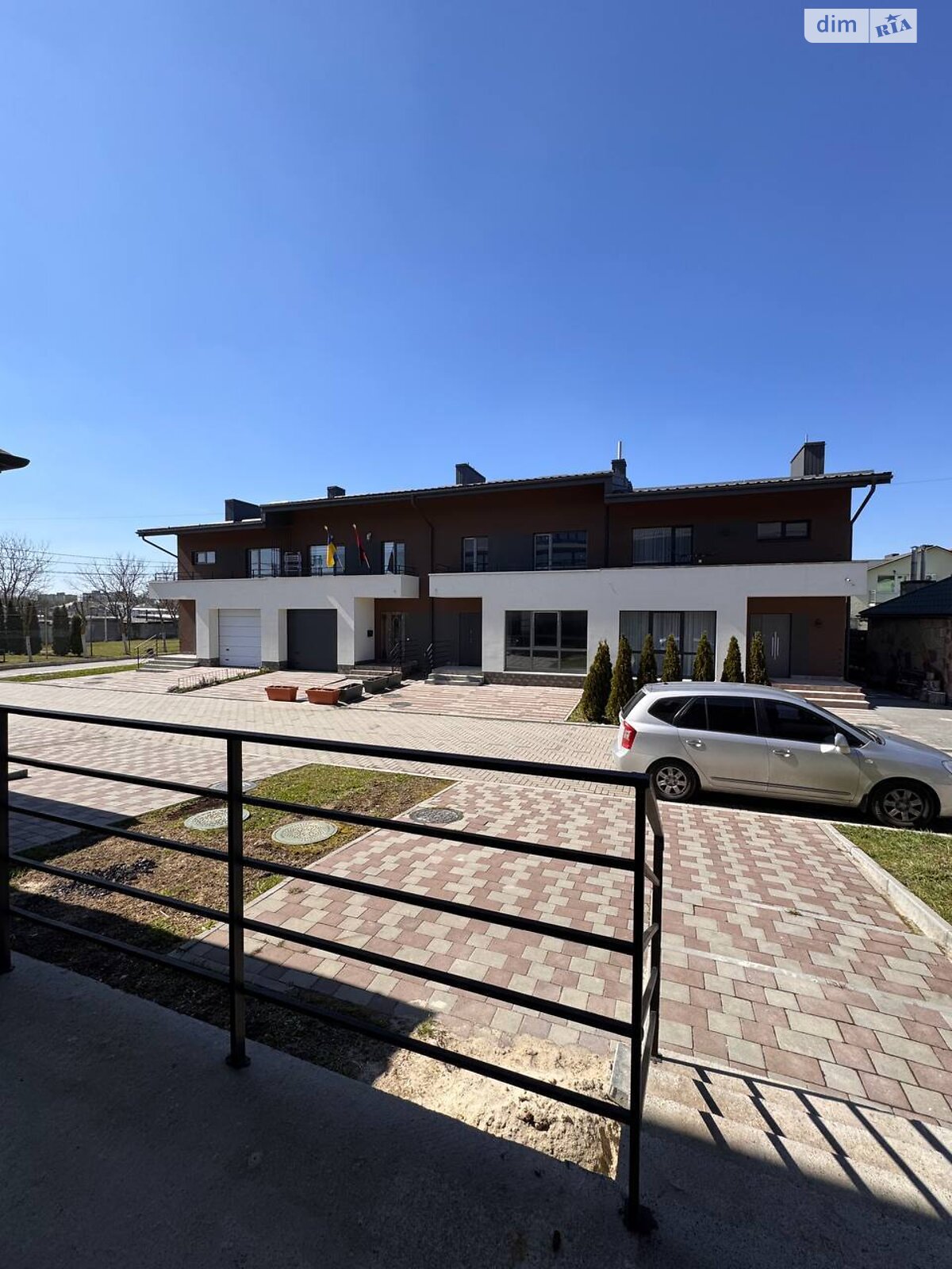 триповерховий таунхаус, 107 кв. м, цегла. Продаж в Тернополі, район Кленовий гай фото 1 триповерховий таунхаус, 107 кв. м, цегла. Продаж в Тернополі, район Кленовий гай фото 1