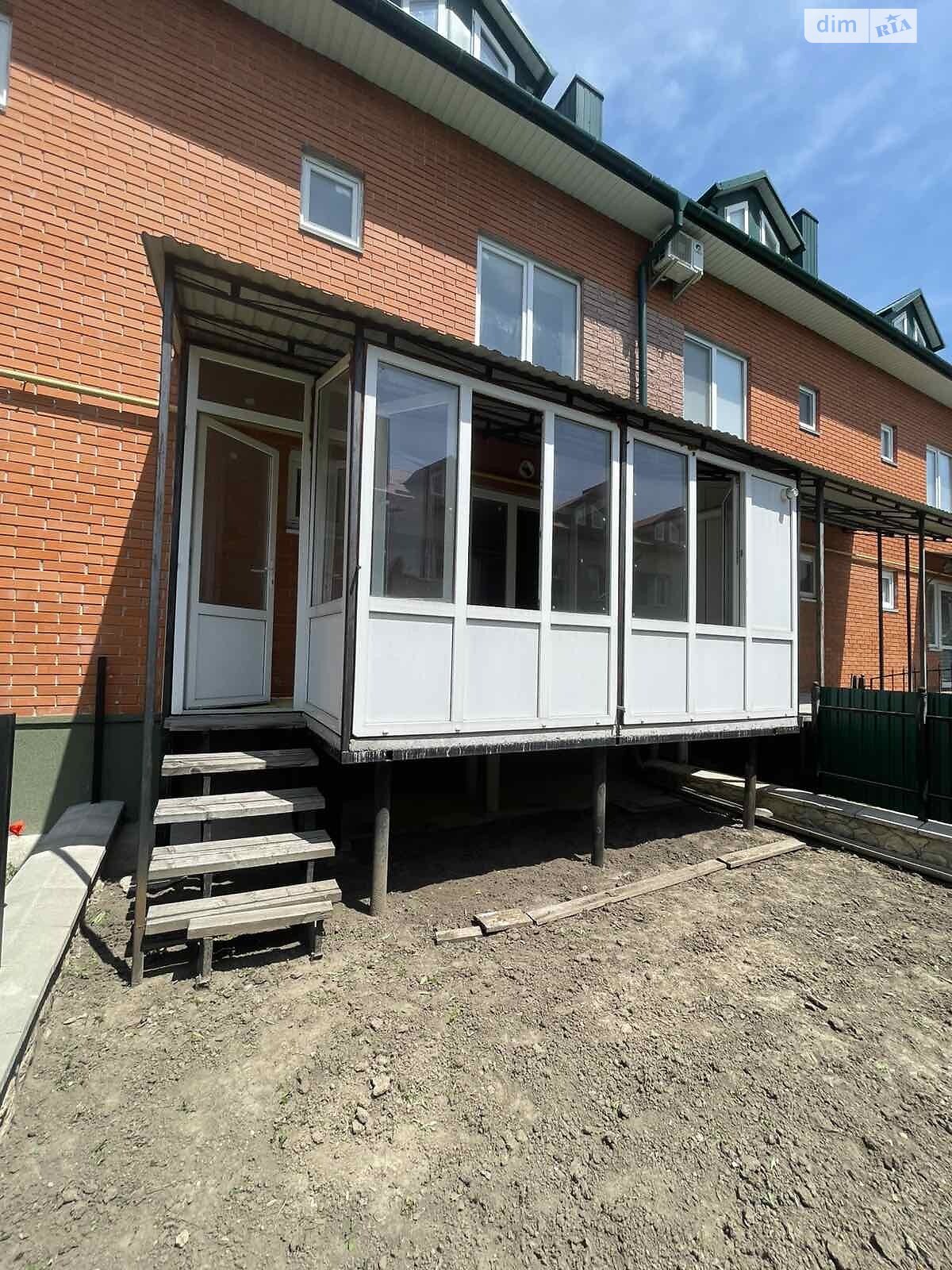 двоповерховий таунхаус, 117 кв. м, цегла. Продаж в Тернополі, район Кленовий гай фото 1 двоповерховий таунхаус, 117 кв. м, цегла. Продаж в Тернополі, район Кленовий гай фото 1