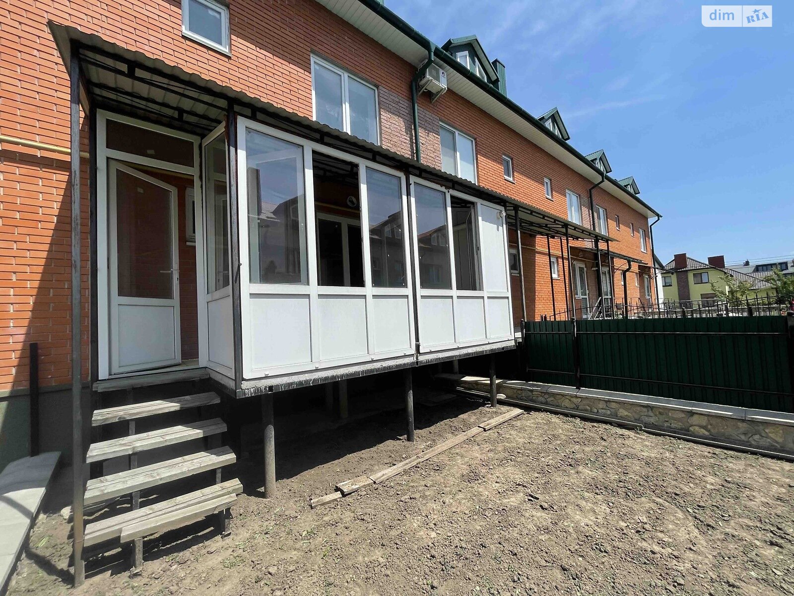 двоповерховий таунхаус, 117 кв. м, цегла. Продаж в Тернополі, район Кленовий гай фото 1 двоповерховий таунхаус, 117 кв. м, цегла. Продаж в Тернополі, район Кленовий гай фото 1