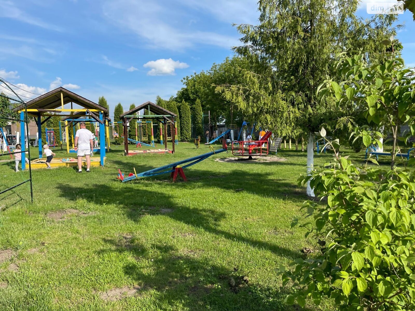 двухэтажный таунхаус, 108 кв. м, кирпич. Продажа в Тернополе район Сахарный завод фото 1 двухэтажный таунхаус, 108 кв. м, кирпич. Продажа в Тернополе район Сахарный завод фото 1