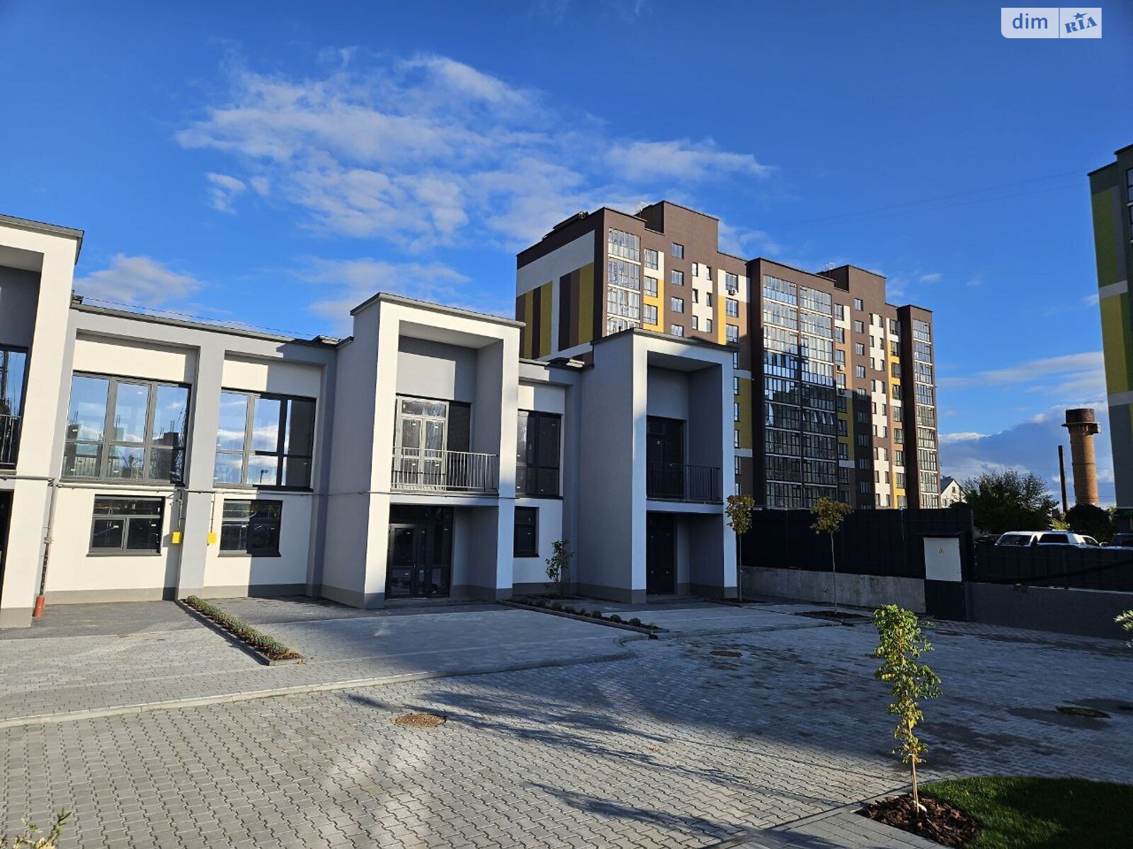 двухэтажный таунхаус, 87 кв. м, кирпич. Продажа в Тернополе район Авторынок фото 1