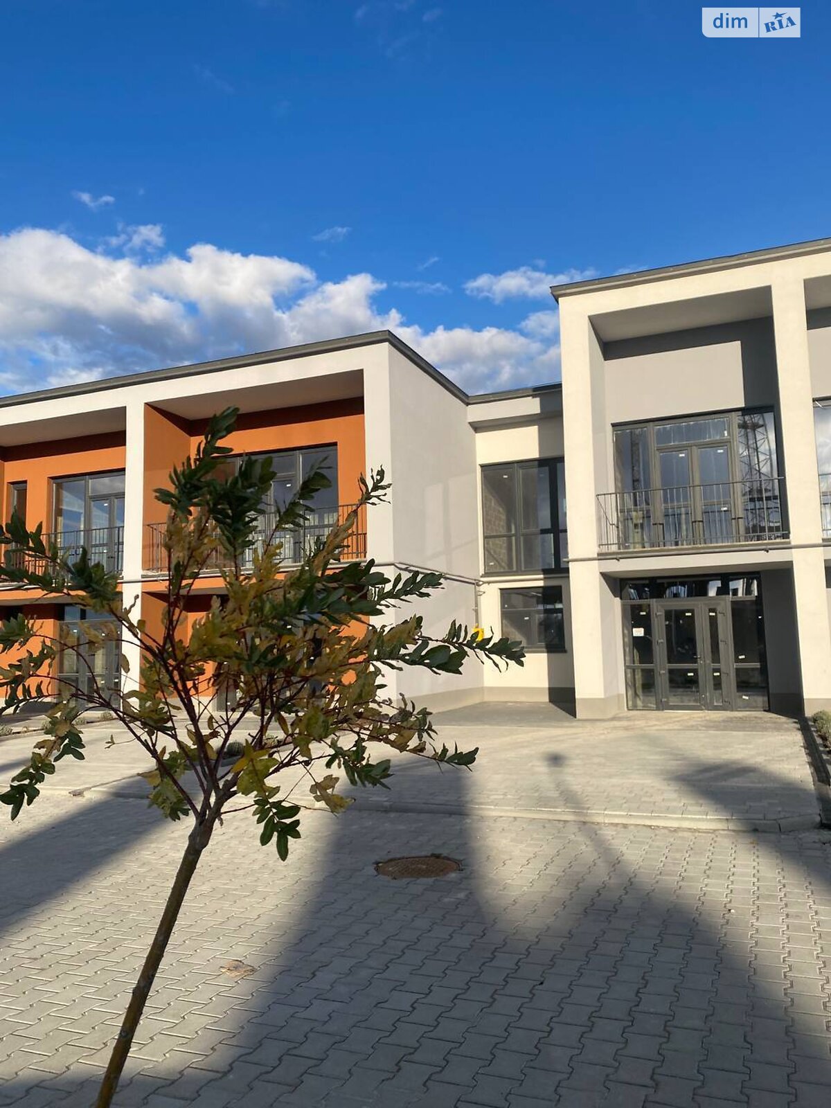 двухэтажный таунхаус, 87 кв. м, кирпич. Продажа в Тернополе район Авторынок фото 1