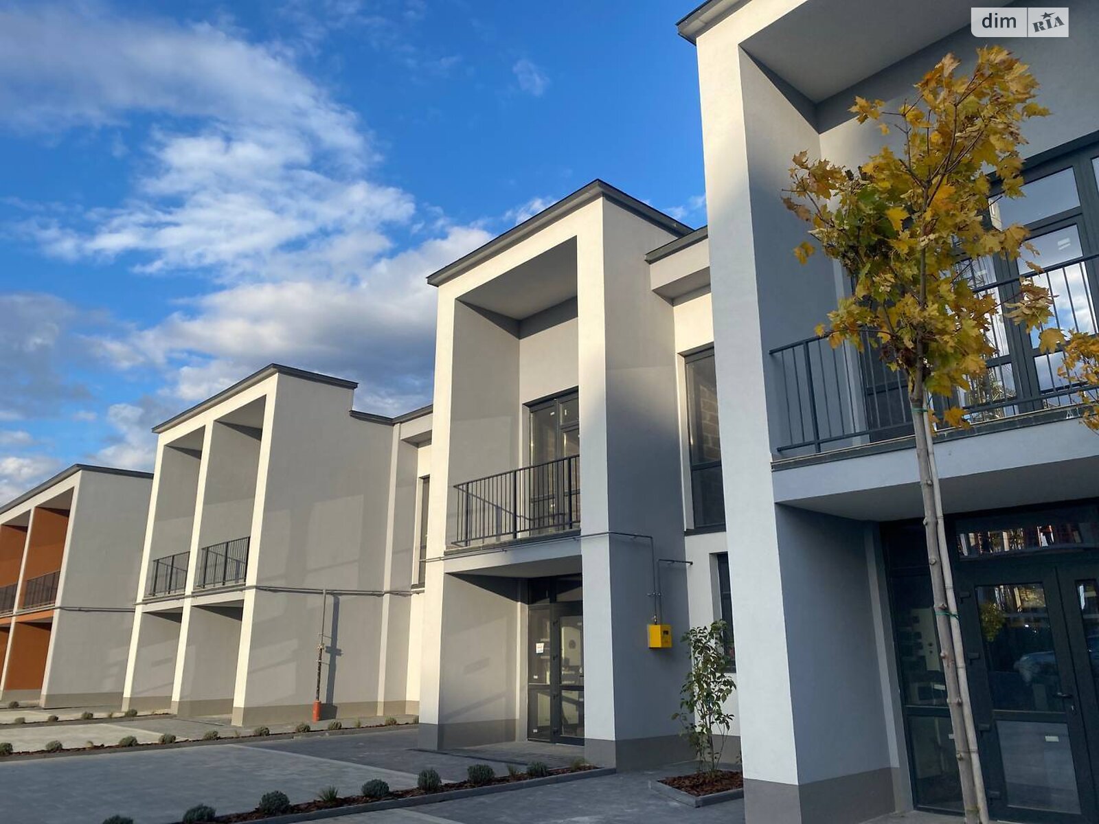 двухэтажный таунхаус, 87 кв. м, кирпич. Продажа в Тернополе район Авторынок фото 1