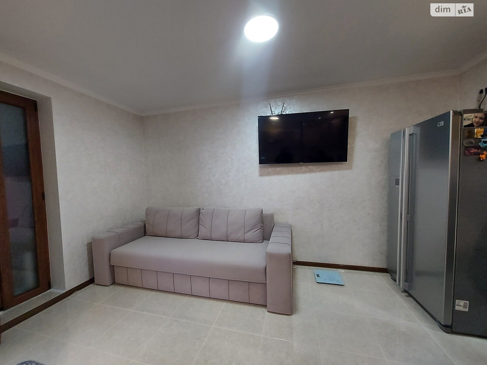 трехэтажный таунхаус, 170 кв. м, кирпич. Продажа в Тернополе район Северный фото 1 трехэтажный таунхаус, 170 кв. м, кирпич. Продажа в Тернополе район Северный фото 1