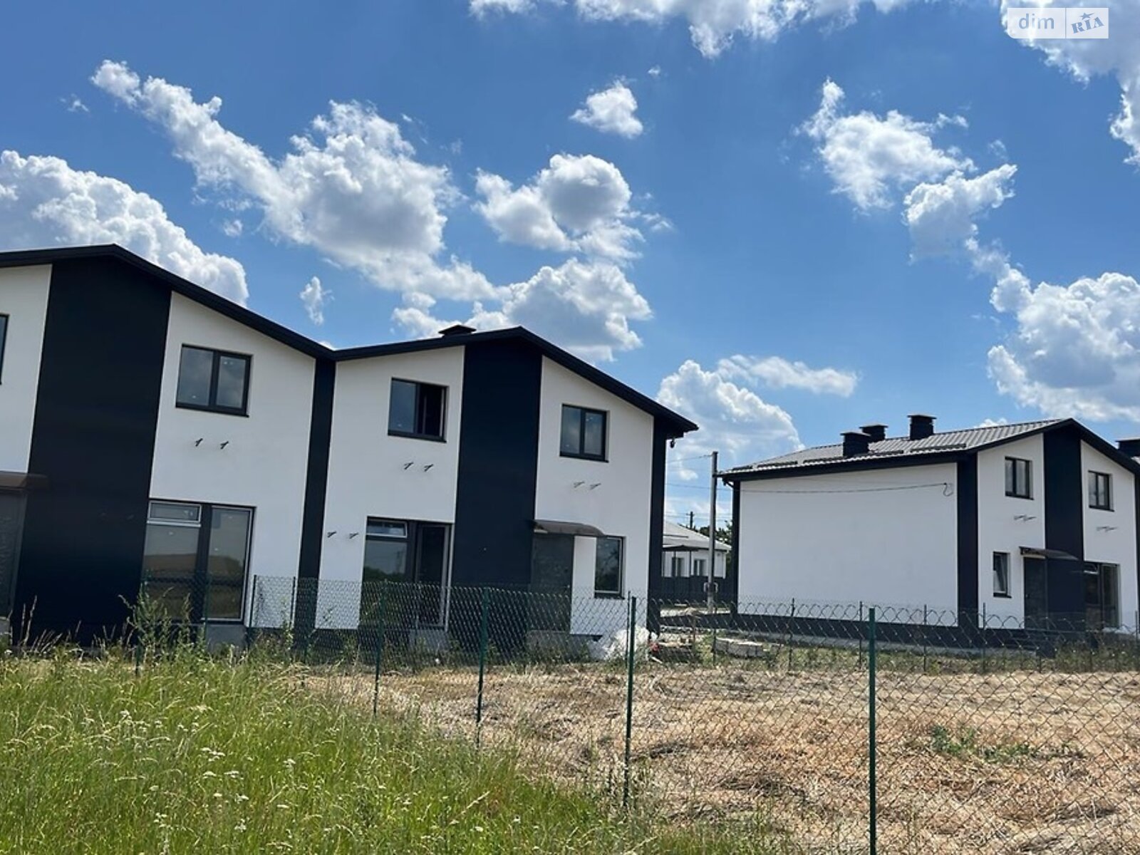 двухэтажный таунхаус, 31.6 кв. м, газобетон. Продажа в Тетиеве район Тетиев фото 1 двухэтажный таунхаус, 31.6 кв. м, газобетон. Продажа в Тетиеве район Тетиев фото 1