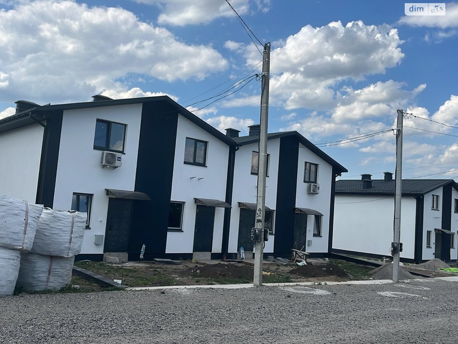 двухэтажный таунхаус, 31.6 кв. м, газобетон. Продажа в Тетиеве район Тетиев фото 1 двухэтажный таунхаус, 31.6 кв. м, газобетон. Продажа в Тетиеве район Тетиев фото 1