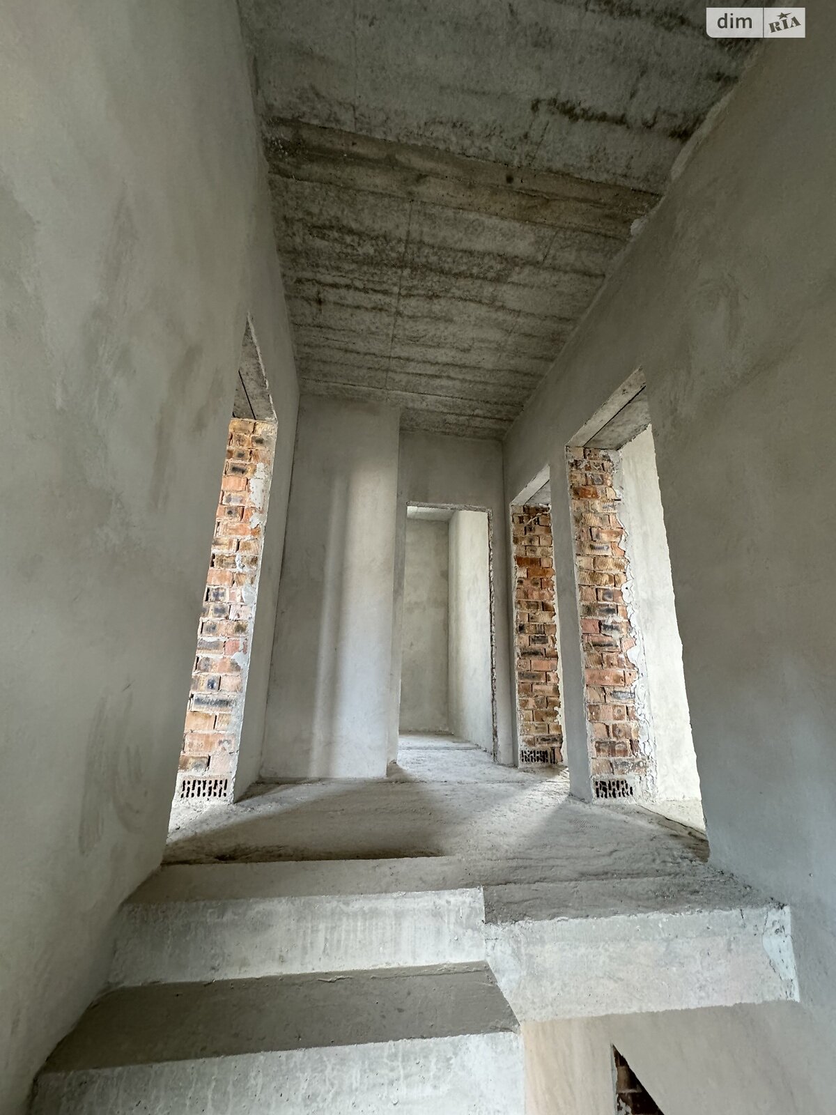 двоповерховий таунхаус, 136 кв. м, цегла. Продаж у Угорниках фото 1 двоповерховий таунхаус, 136 кв. м, цегла. Продаж у Угорниках фото 1