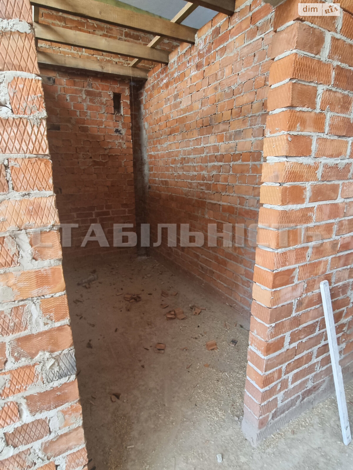 двухэтажный таунхаус, 134 кв. м, кирпич. Продажа в Угорниках фото 1 двухэтажный таунхаус, 134 кв. м, кирпич. Продажа в Угорниках фото 1