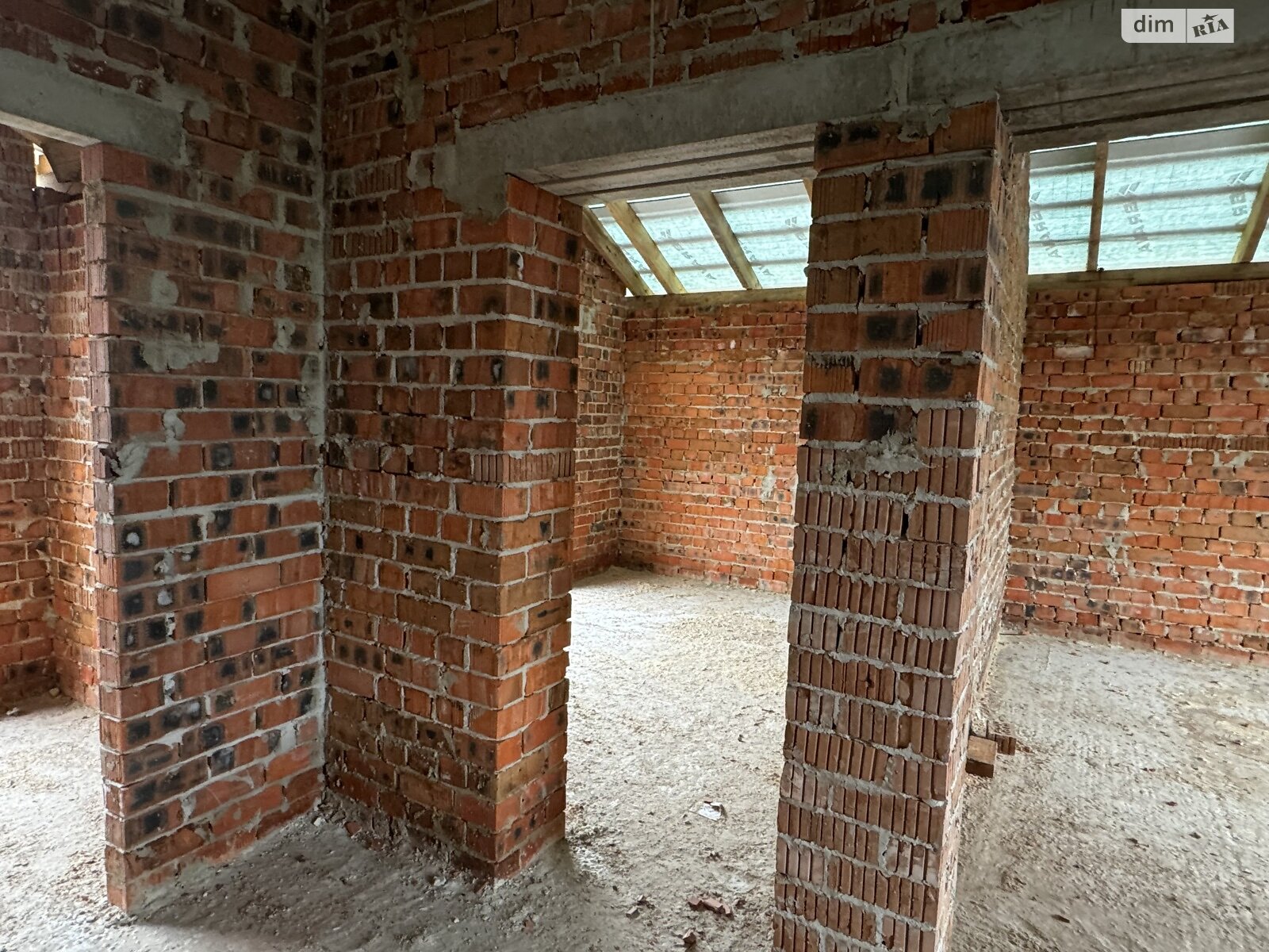 двоповерховий таунхаус, 142 кв. м, цегла. Продаж у Угорниках фото 1 двоповерховий таунхаус, 142 кв. м, цегла. Продаж у Угорниках фото 1