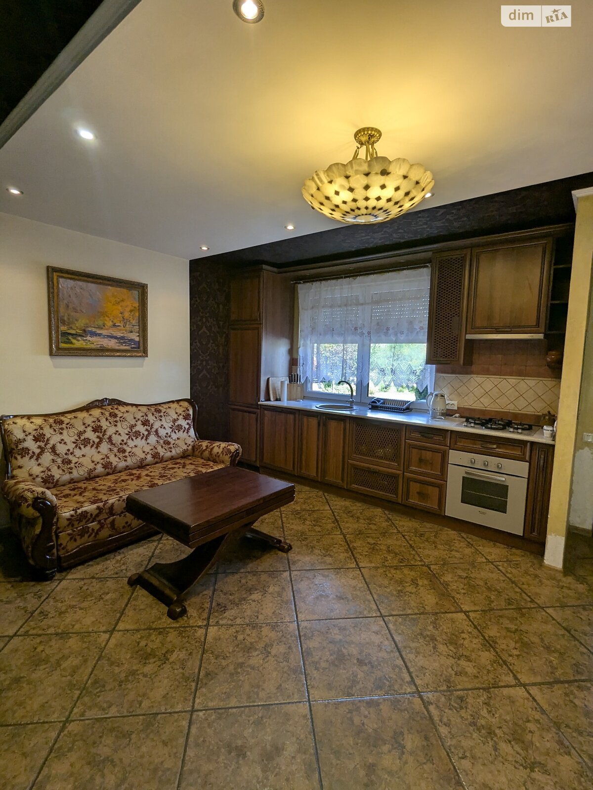 двухэтажный таунхаус, 90 кв. м, кирпич. Продажа в Угринове фото 1