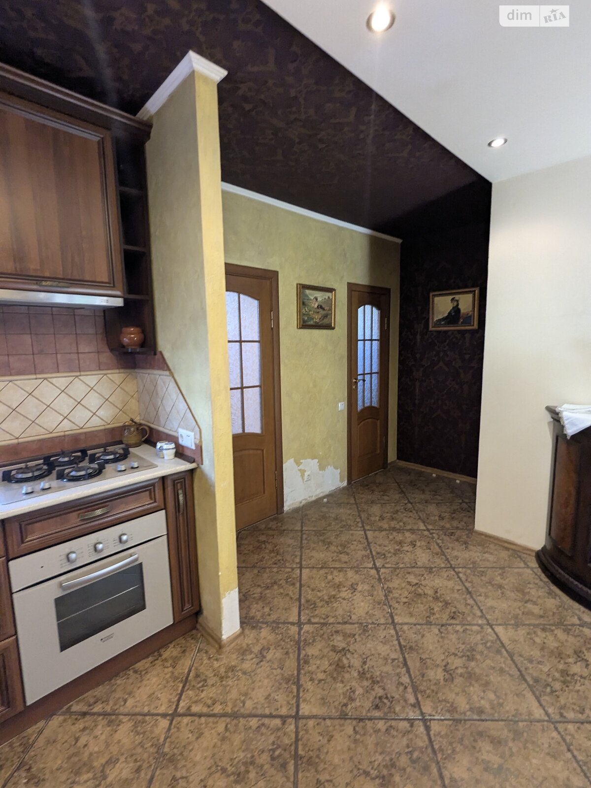 двухэтажный таунхаус, 90 кв. м, кирпич. Продажа в Угринове фото 1