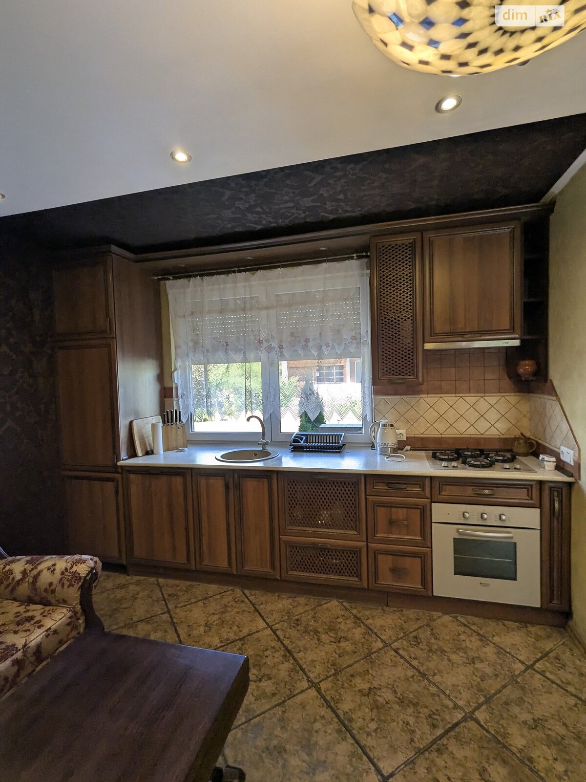 двухэтажный таунхаус, 90 кв. м, кирпич. Продажа в Угринове фото 1