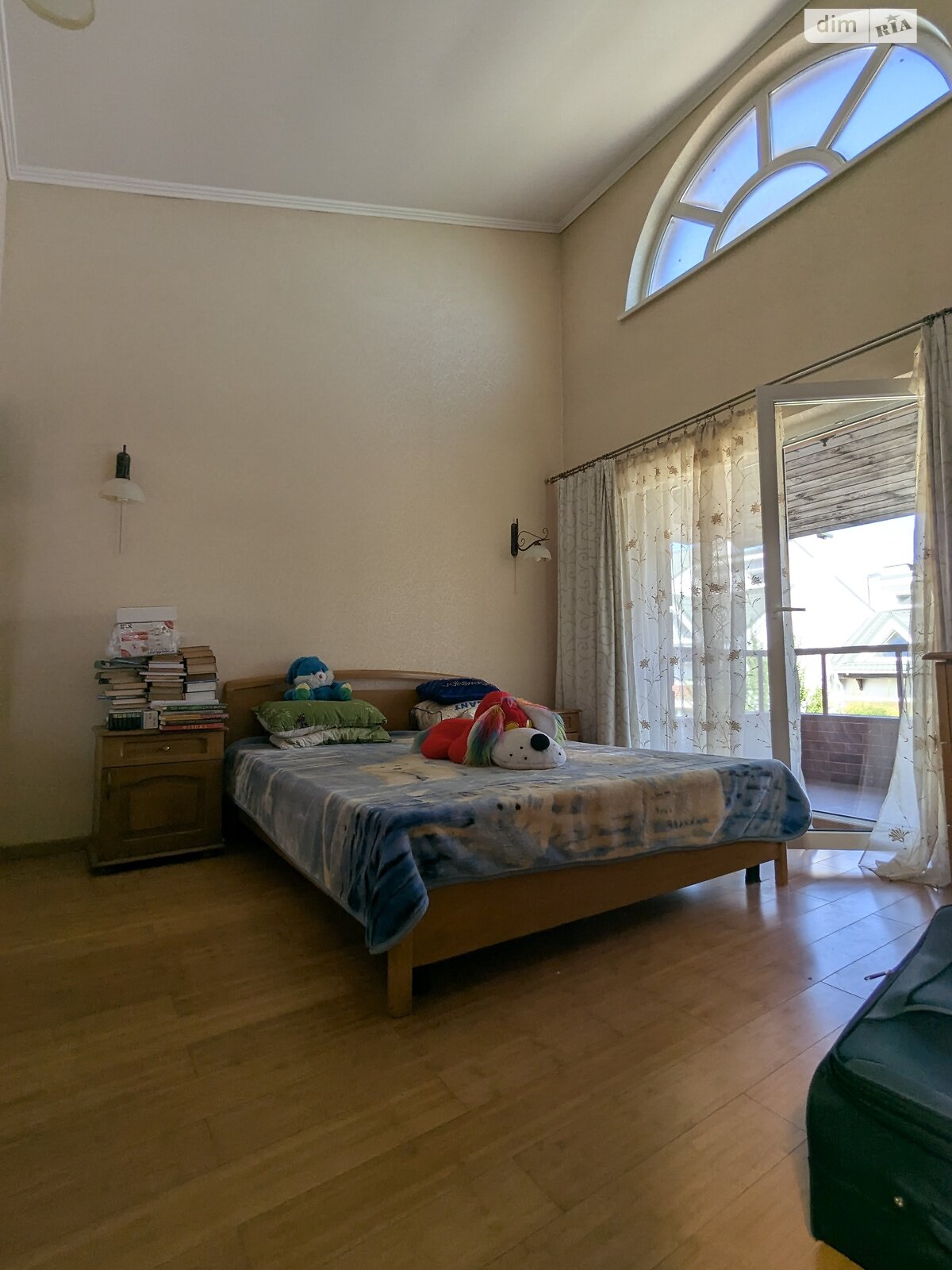 двухэтажный таунхаус, 90 кв. м, кирпич. Продажа в Угринове фото 1