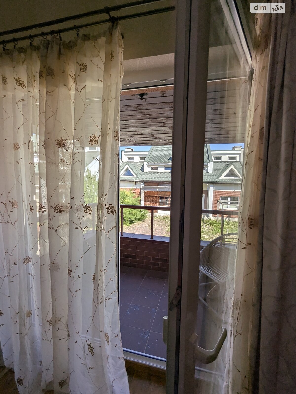 двухэтажный таунхаус, 90 кв. м, кирпич. Продажа в Угринове фото 1