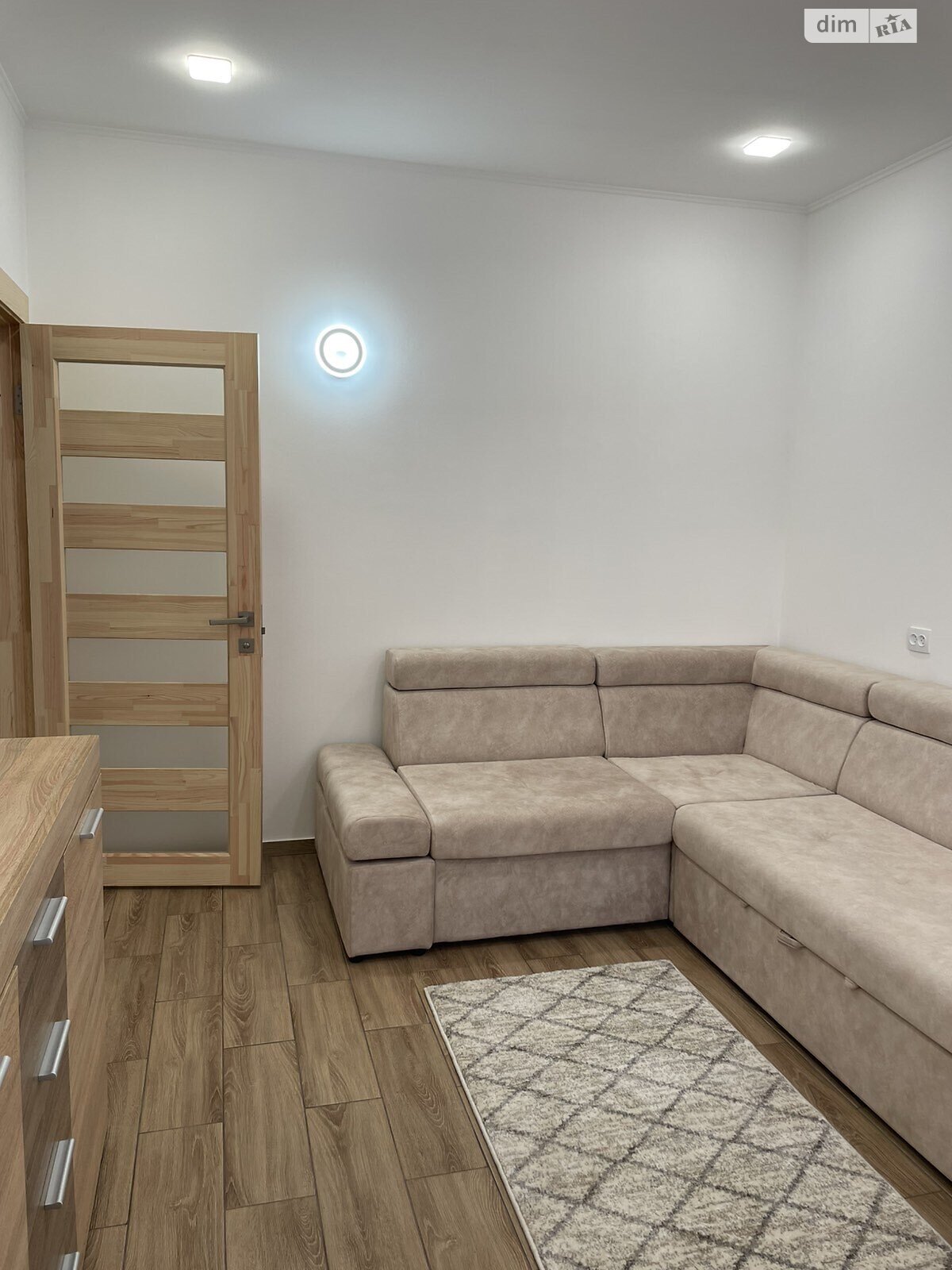 двоповерховий таунхаус, 230 кв. м, цегла. Продаж в Ужгороді, район БАМ фото 1 двоповерховий таунхаус, 230 кв. м, цегла. Продаж в Ужгороді, район БАМ фото 1