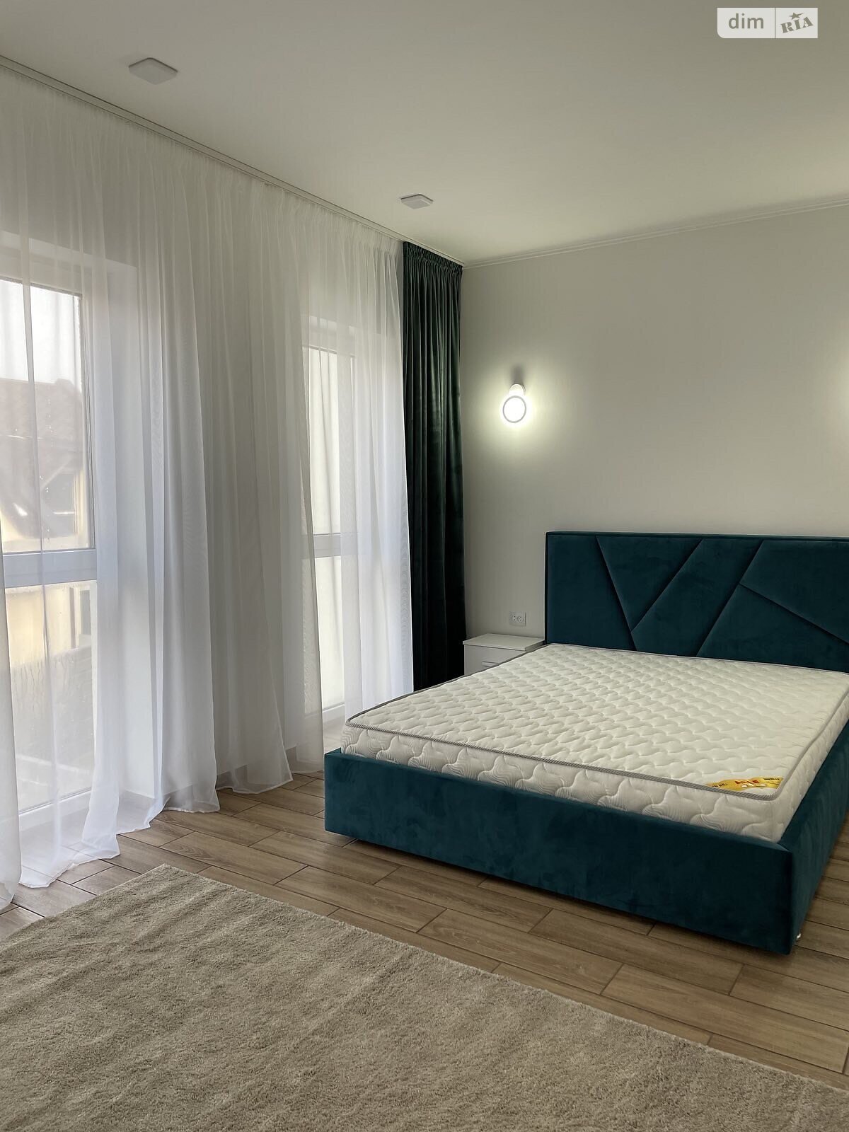 двоповерховий таунхаус, 230 кв. м, цегла. Продаж в Ужгороді, район БАМ фото 1 двоповерховий таунхаус, 230 кв. м, цегла. Продаж в Ужгороді, район БАМ фото 1