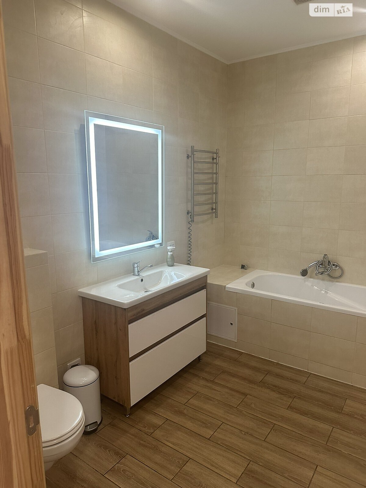 двоповерховий таунхаус, 230 кв. м, цегла. Продаж в Ужгороді, район БАМ фото 1 двоповерховий таунхаус, 230 кв. м, цегла. Продаж в Ужгороді, район БАМ фото 1