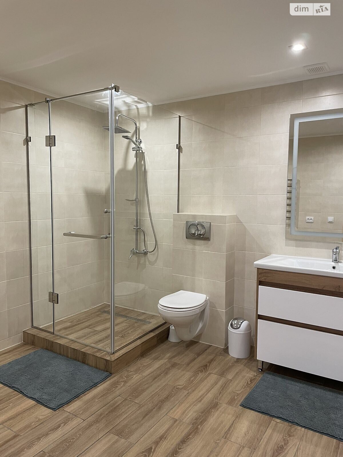 двоповерховий таунхаус, 230 кв. м, цегла. Продаж в Ужгороді, район БАМ фото 1 двоповерховий таунхаус, 230 кв. м, цегла. Продаж в Ужгороді, район БАМ фото 1