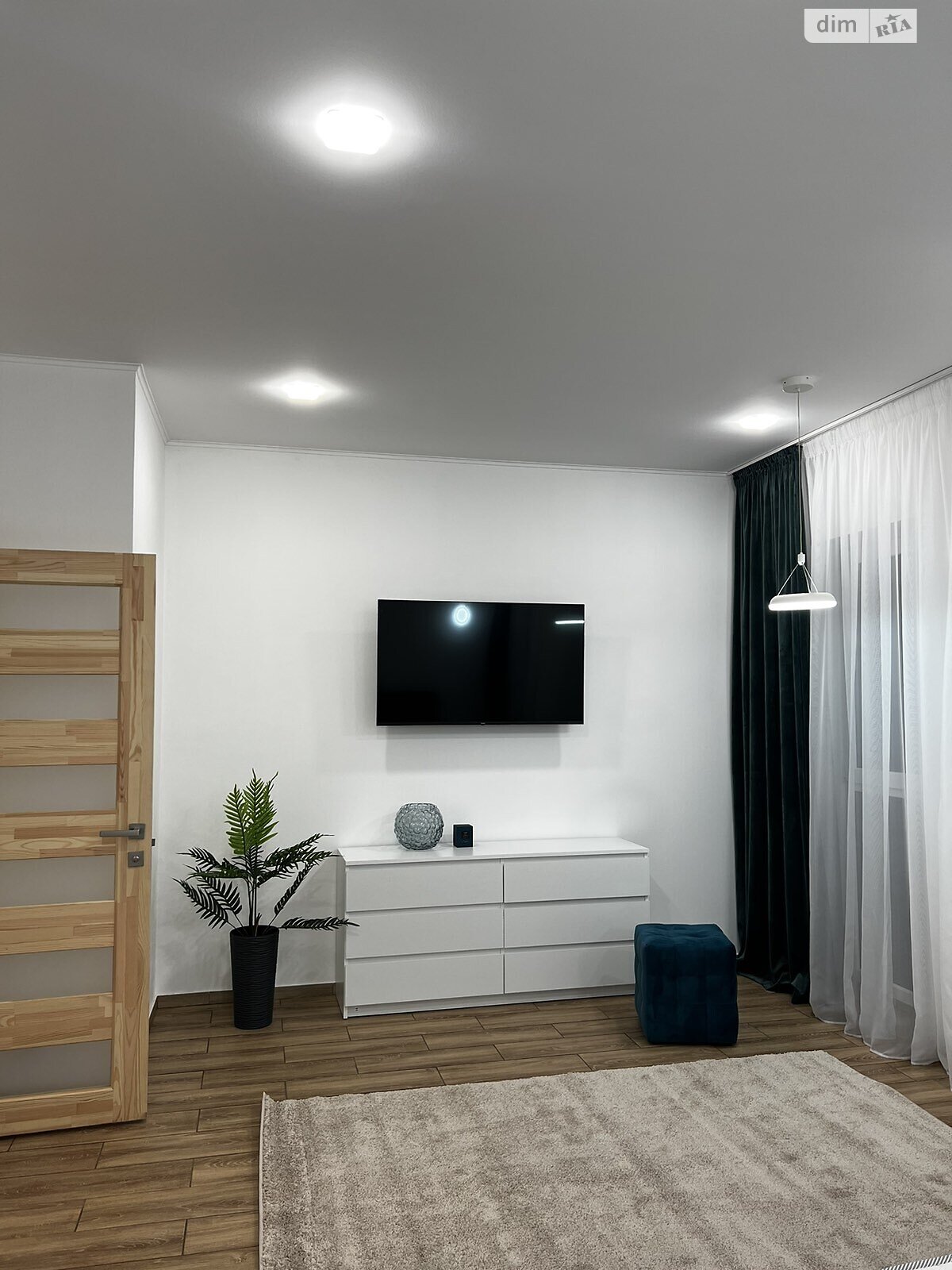 двоповерховий таунхаус, 230 кв. м, цегла. Продаж в Ужгороді, район БАМ фото 1 двоповерховий таунхаус, 230 кв. м, цегла. Продаж в Ужгороді, район БАМ фото 1