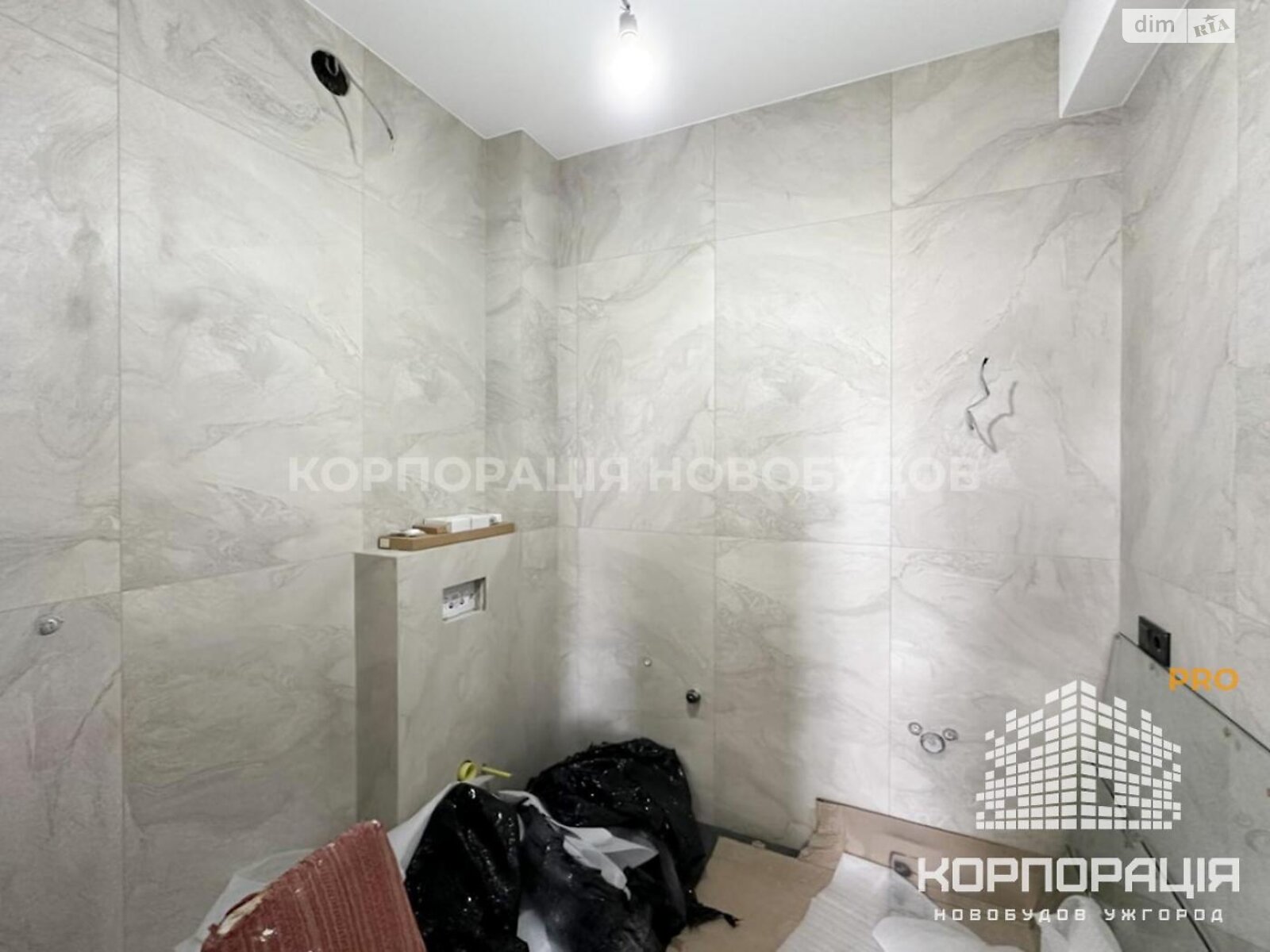 трехэтажный таунхаус, 100 кв. м, кирпич. Продажа в Ужгороде район Червеница фото 1 трехэтажный таунхаус, 100 кв. м, кирпич. Продажа в Ужгороде район Червеница фото 1